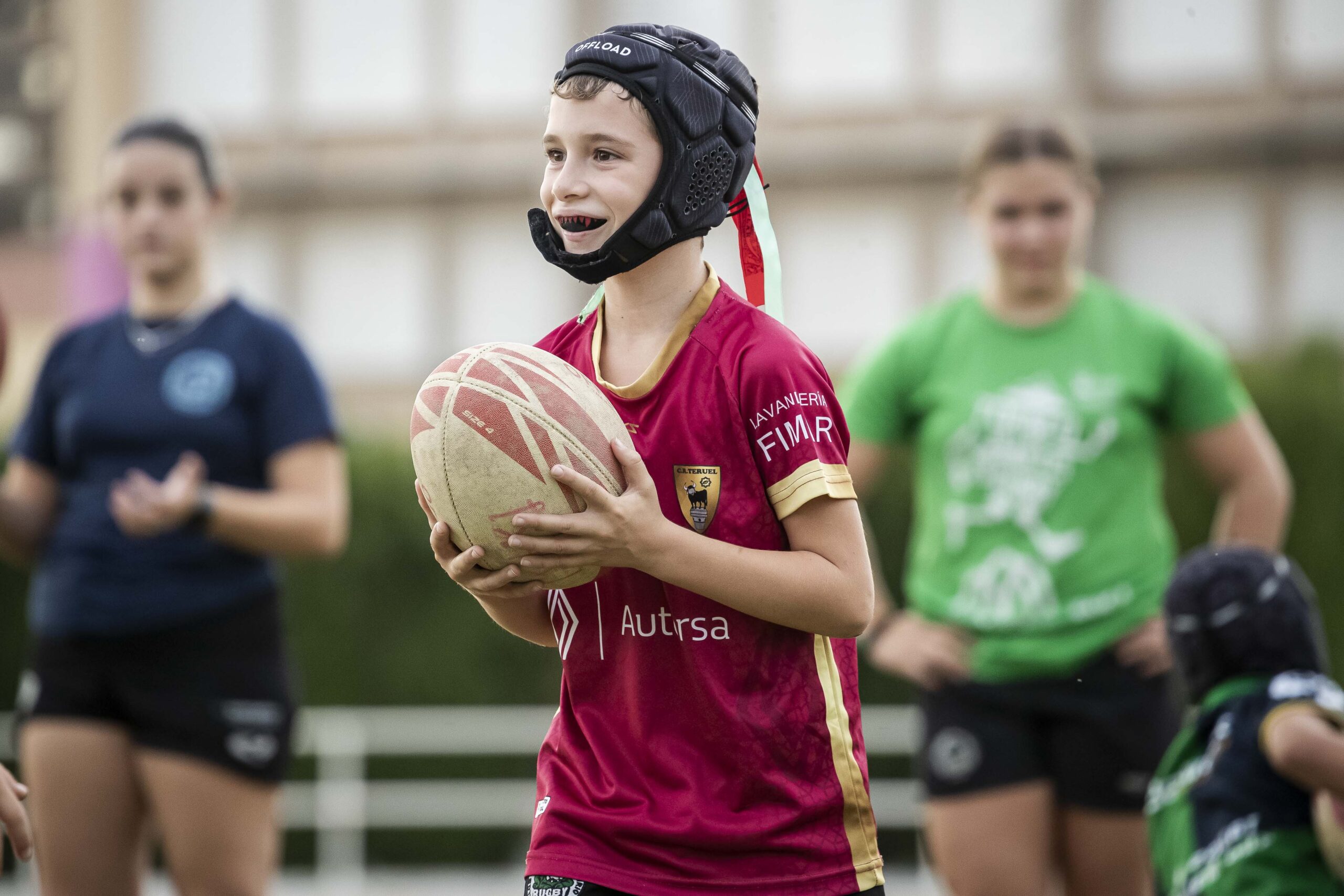 Primer entrenamiento de escuelas del CD Universitario Rugby Zaragoza.