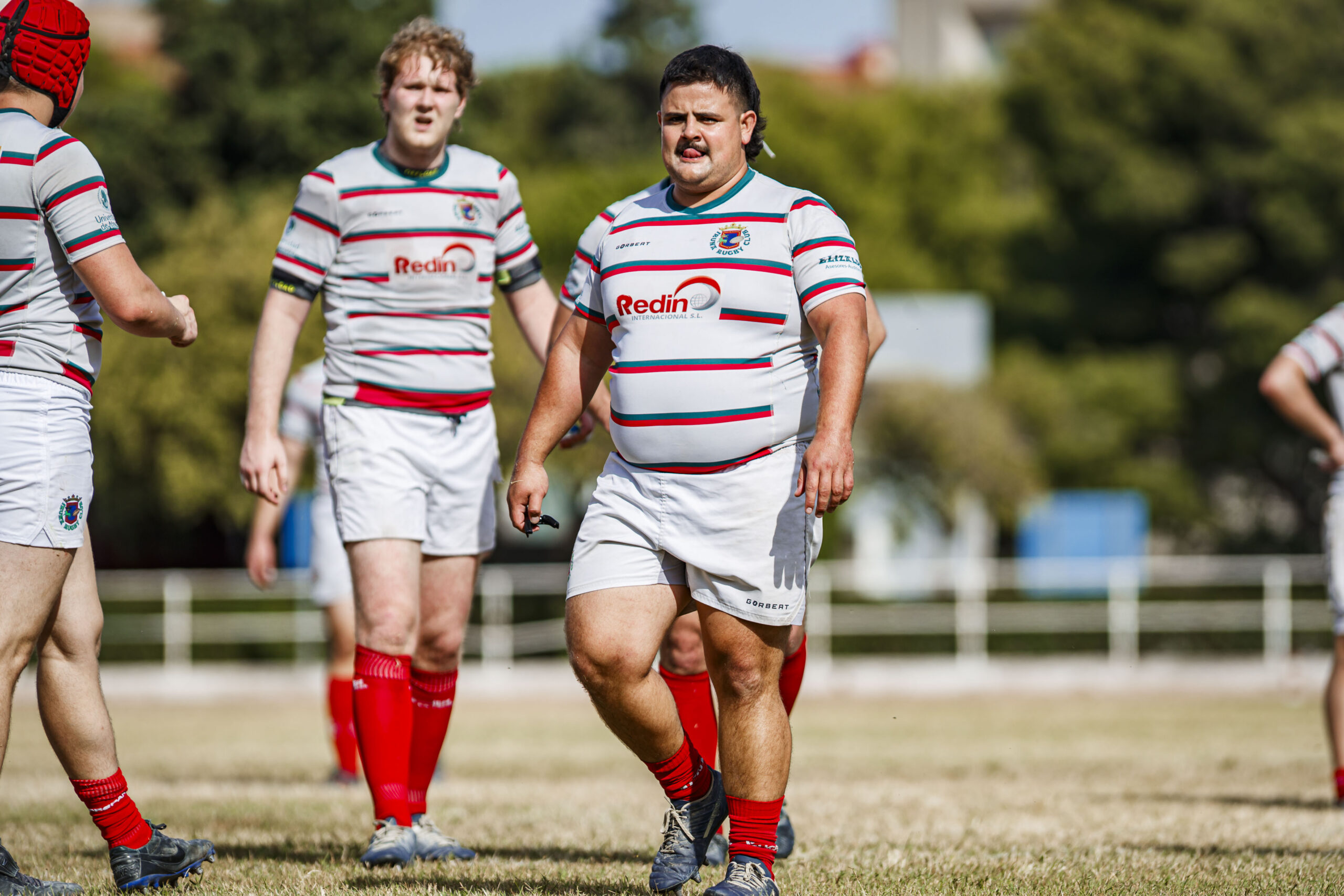 Partido amistoso de pretemporada entre el CD Universitario Rugby Zaragoza (CEFA Unizar) e Iruña Rugby Club