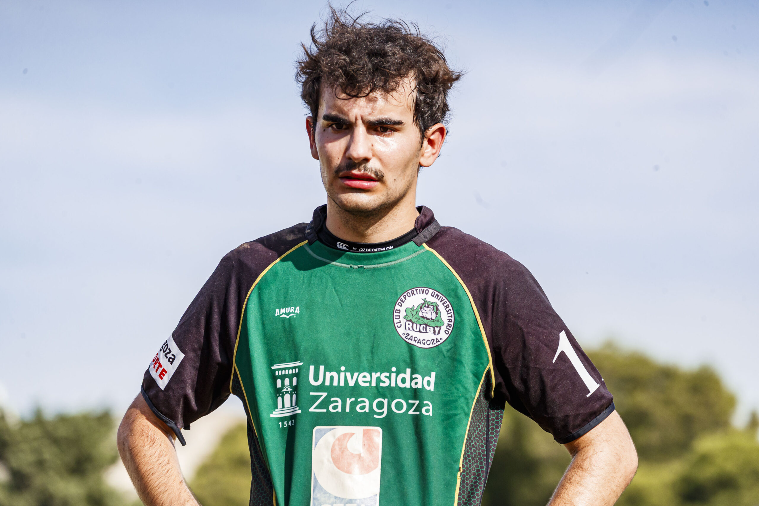 Partido amistoso de pretemporada entre el CD Universitario Rugby Zaragoza (CEFA Unizar) e Iruña Rugby Club