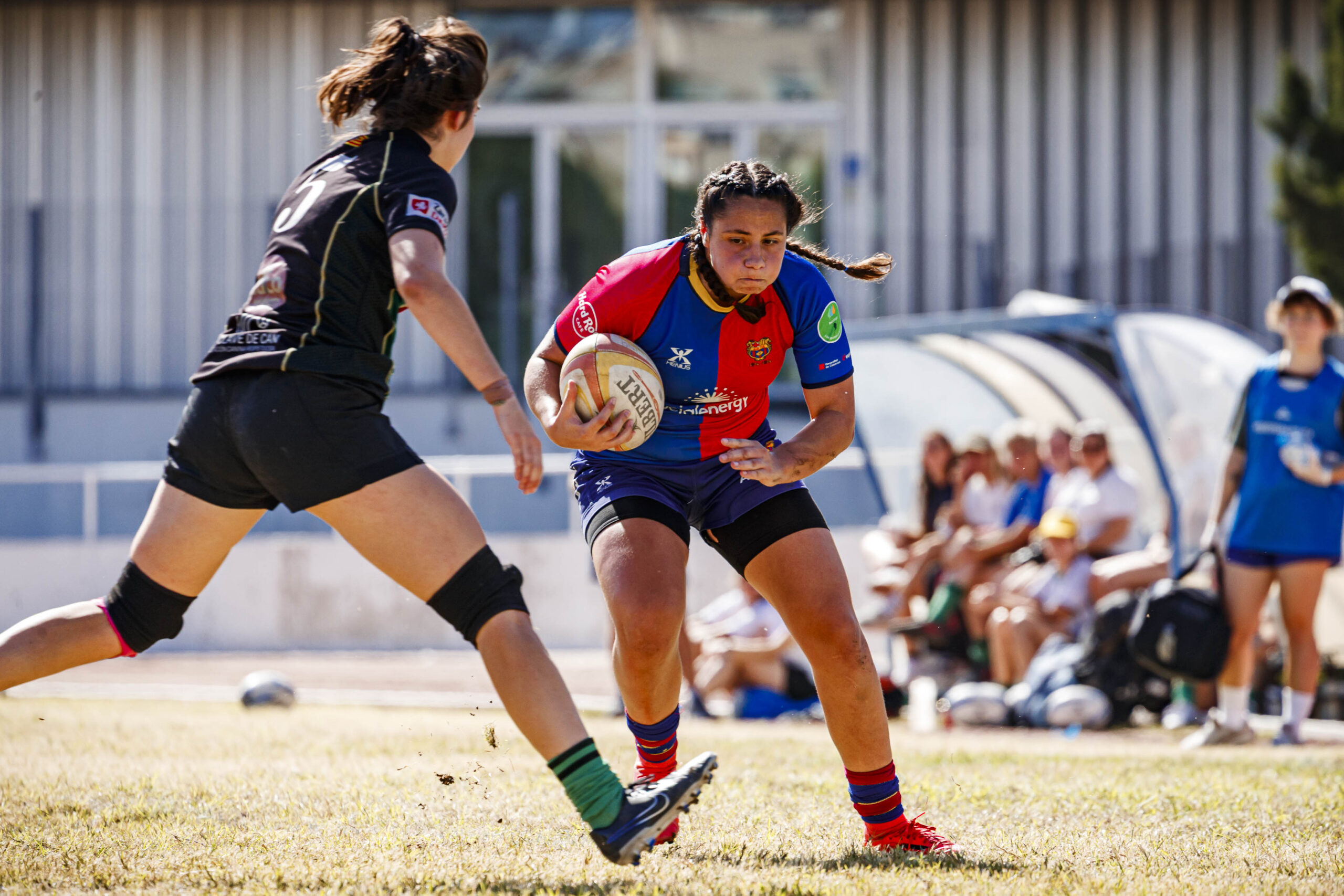 Partido amistoso de rugby femenino entre el CEFA Unizar y el Rugby FC Barcelona