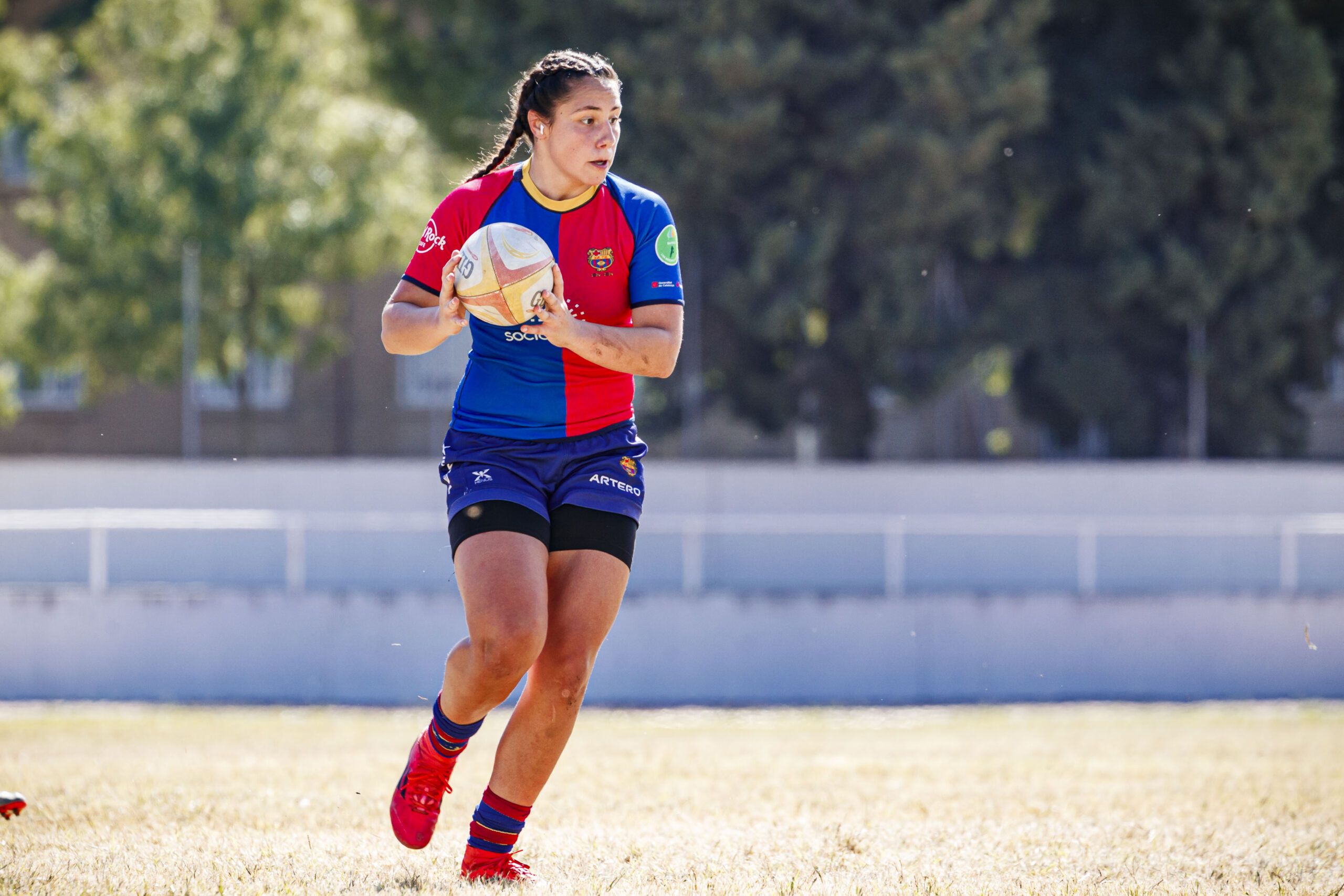 Partido amistoso de rugby femenino entre el CEFA Unizar y el Rugby FC Barcelona