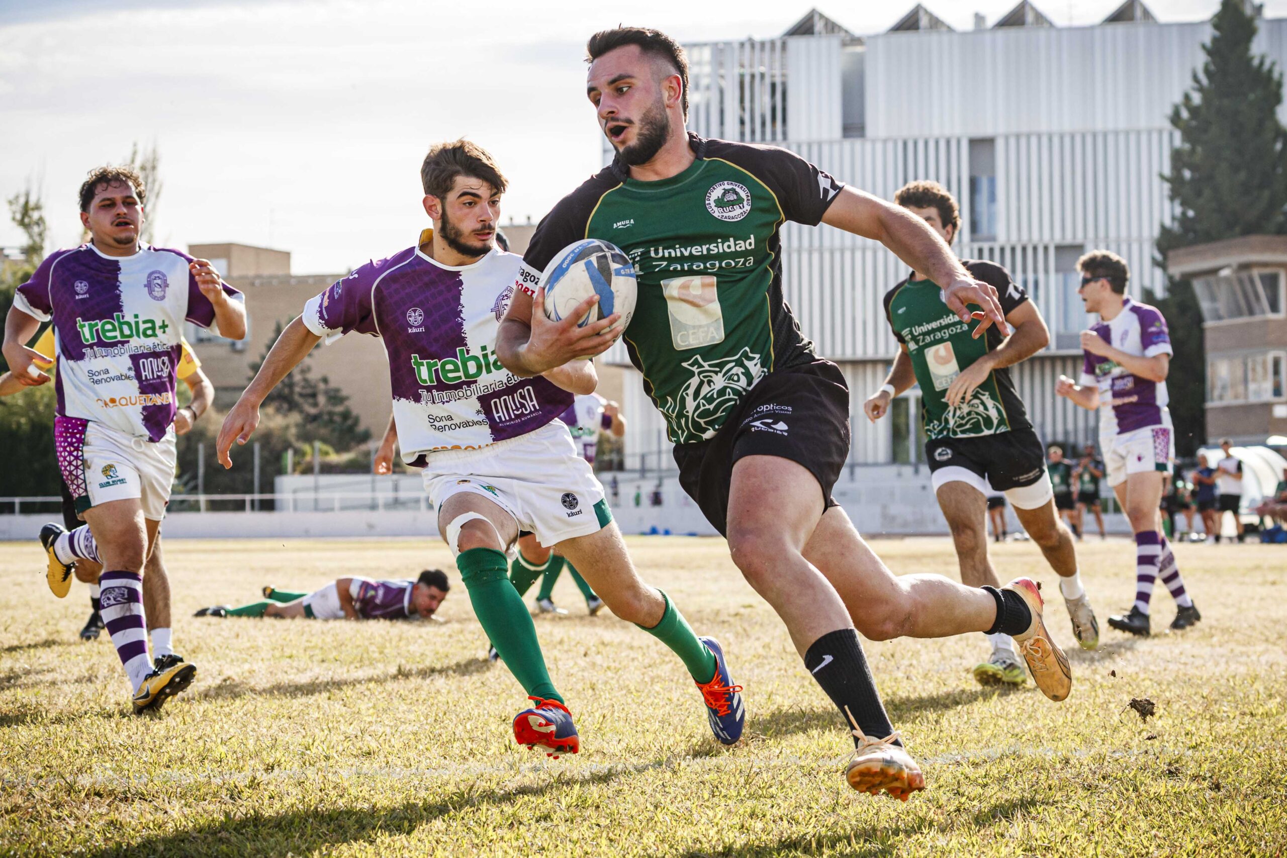 Partido amistoso de rugby masculino entre el CEFA Unizar y el CR Ingenieros Soria