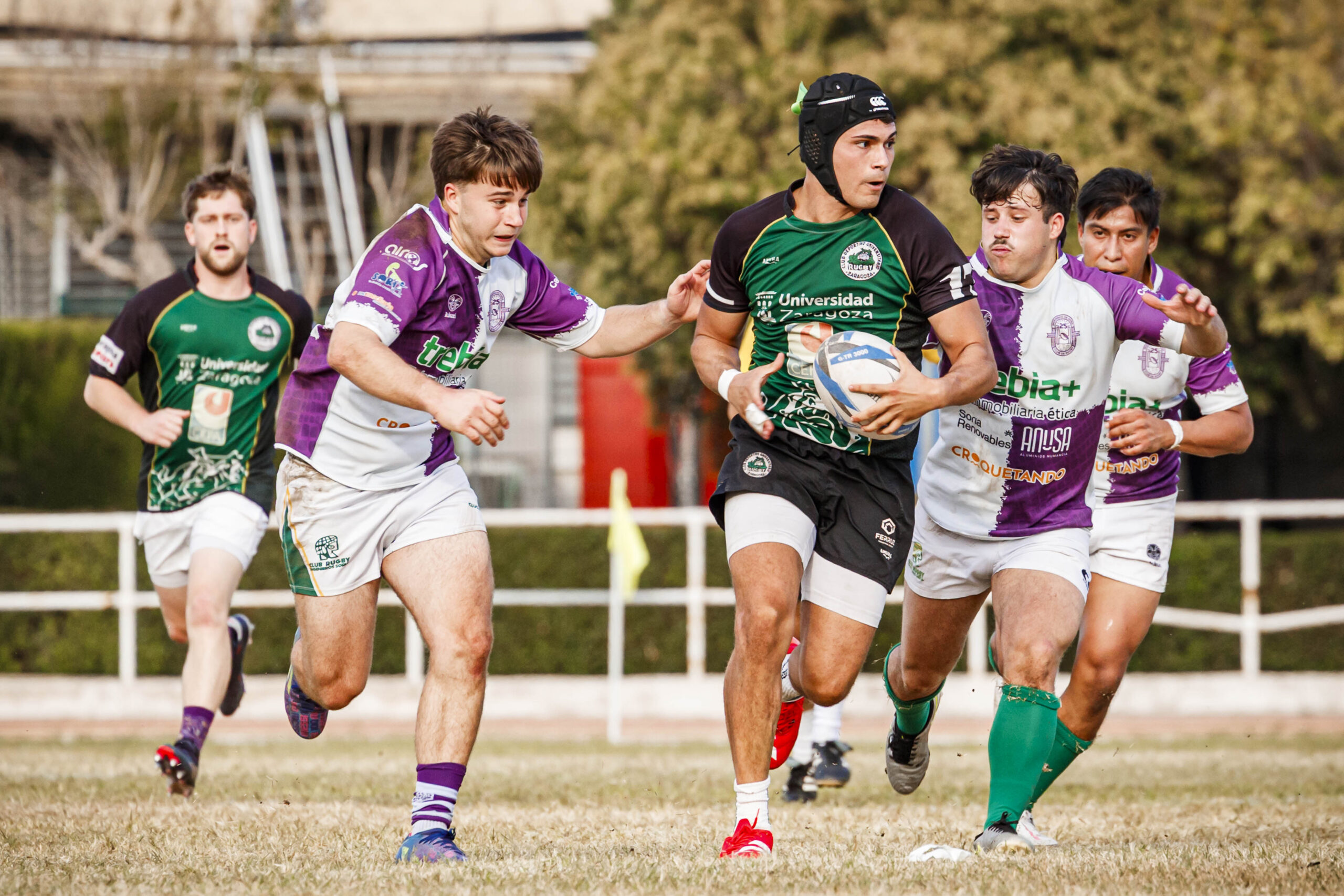 Partido amistoso de rugby masculino entre el CEFA Unizar y el CR Ingenieros Soria