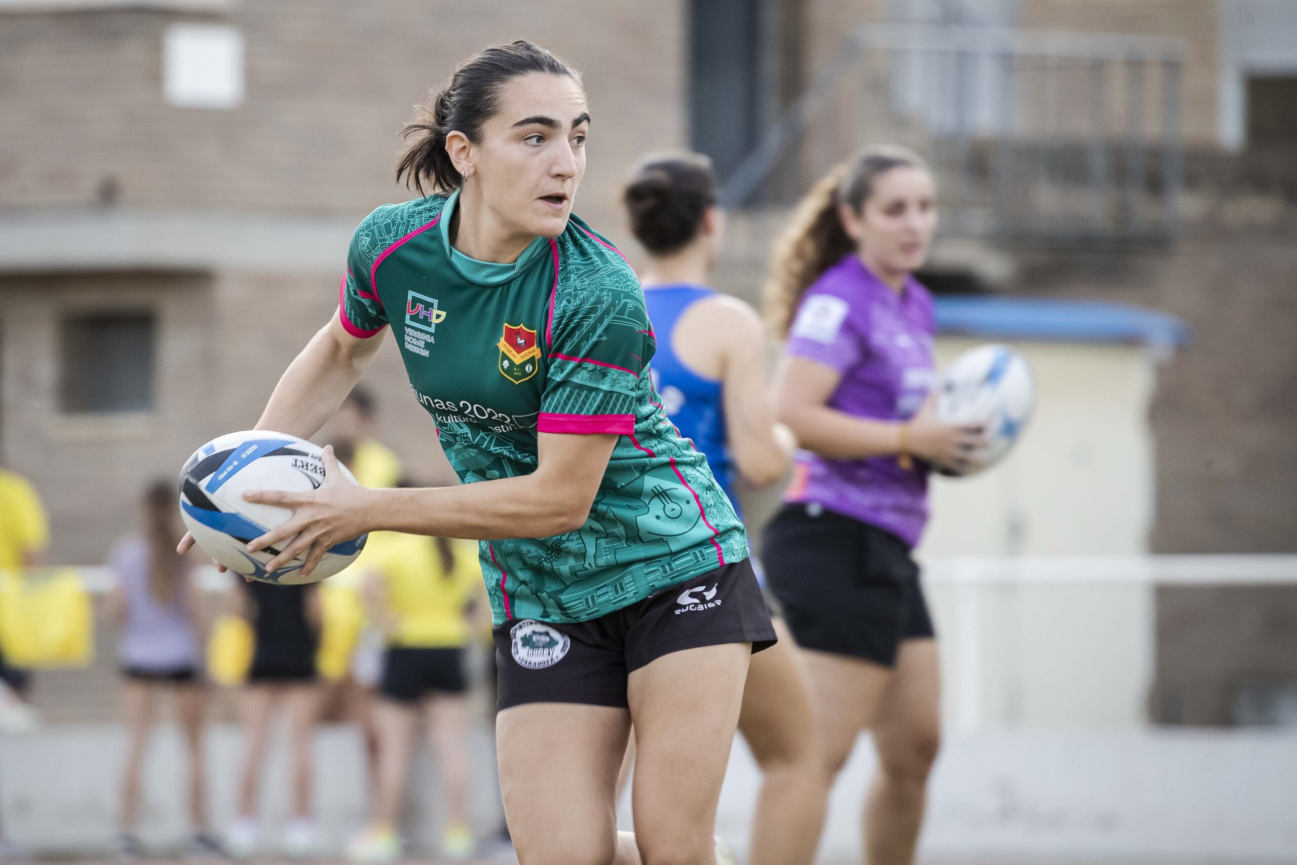 Sesion de entrenamiento del CD Universitario Rugby Zaragoza femenino
