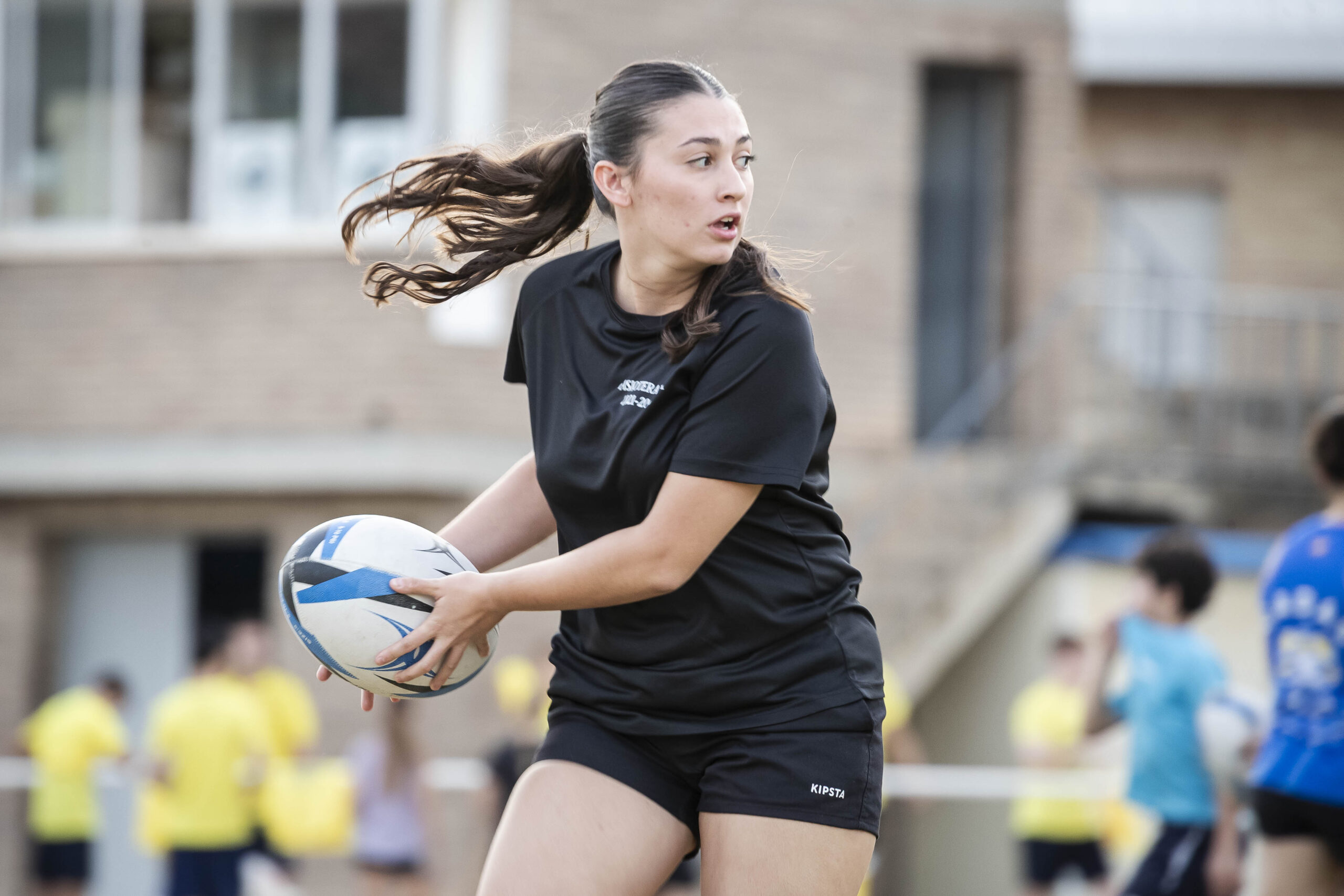 Sesion de entrenamiento del CD Universitario Rugby Zaragoza femenino