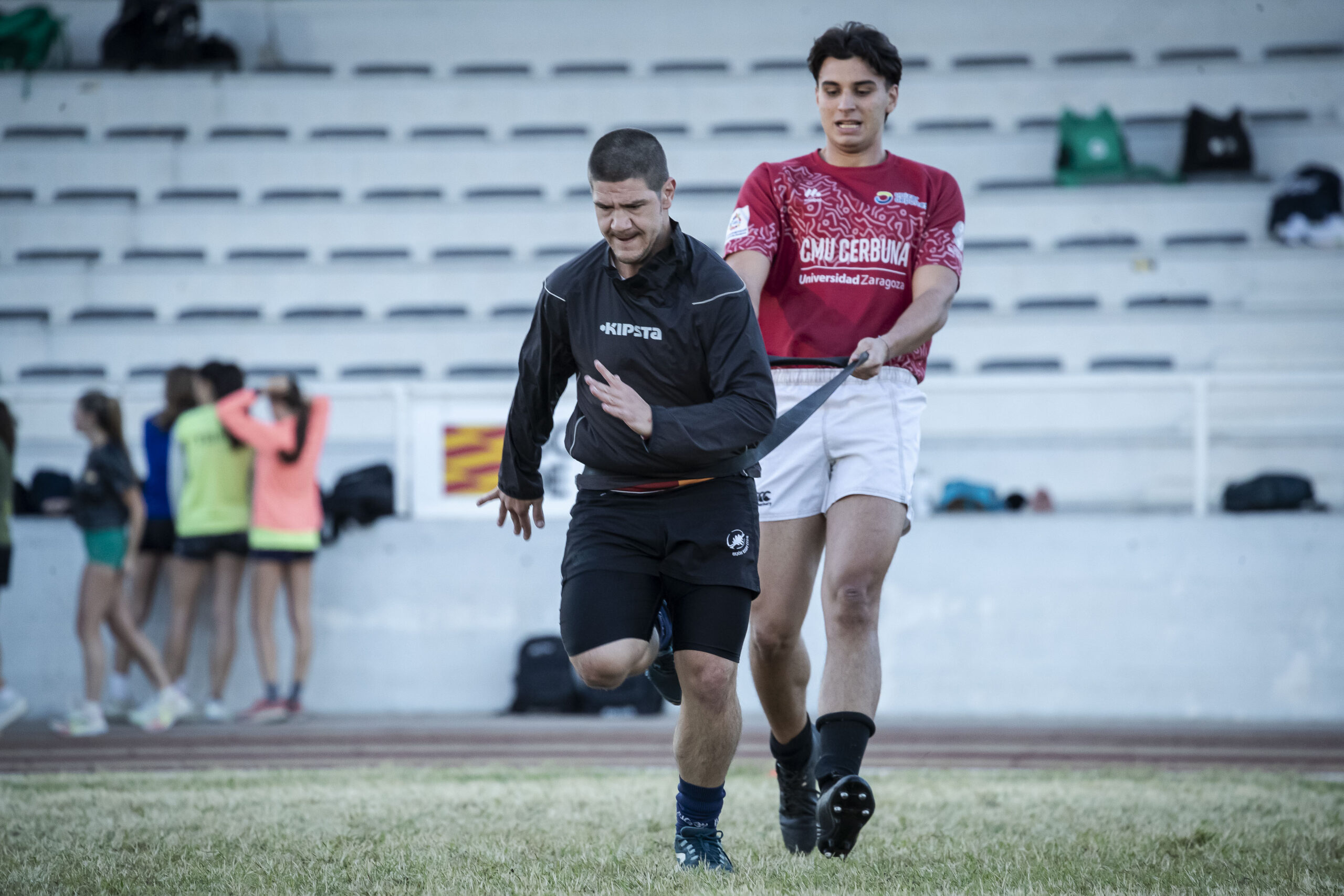 Sesion de entrenamiento del CD Universitario Rugby Zaragoza