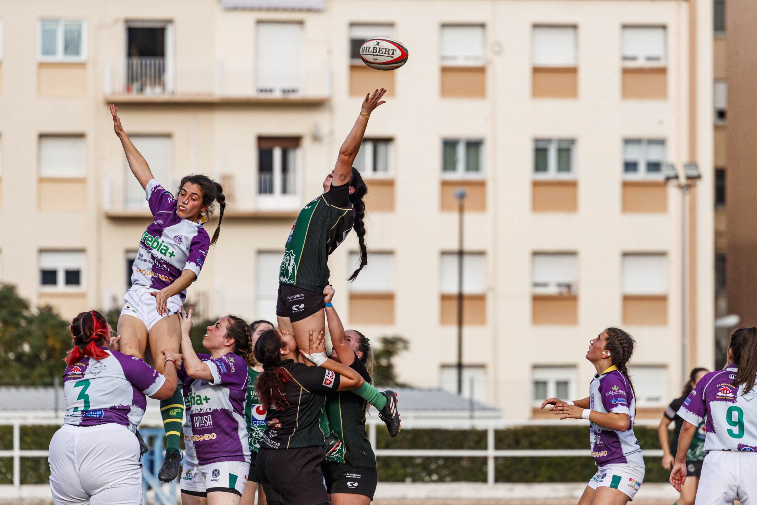 Partido de la jornada 1 de Liga Aragonesa de rugby entre el CEFA Unizar e Ingenieros Soria.