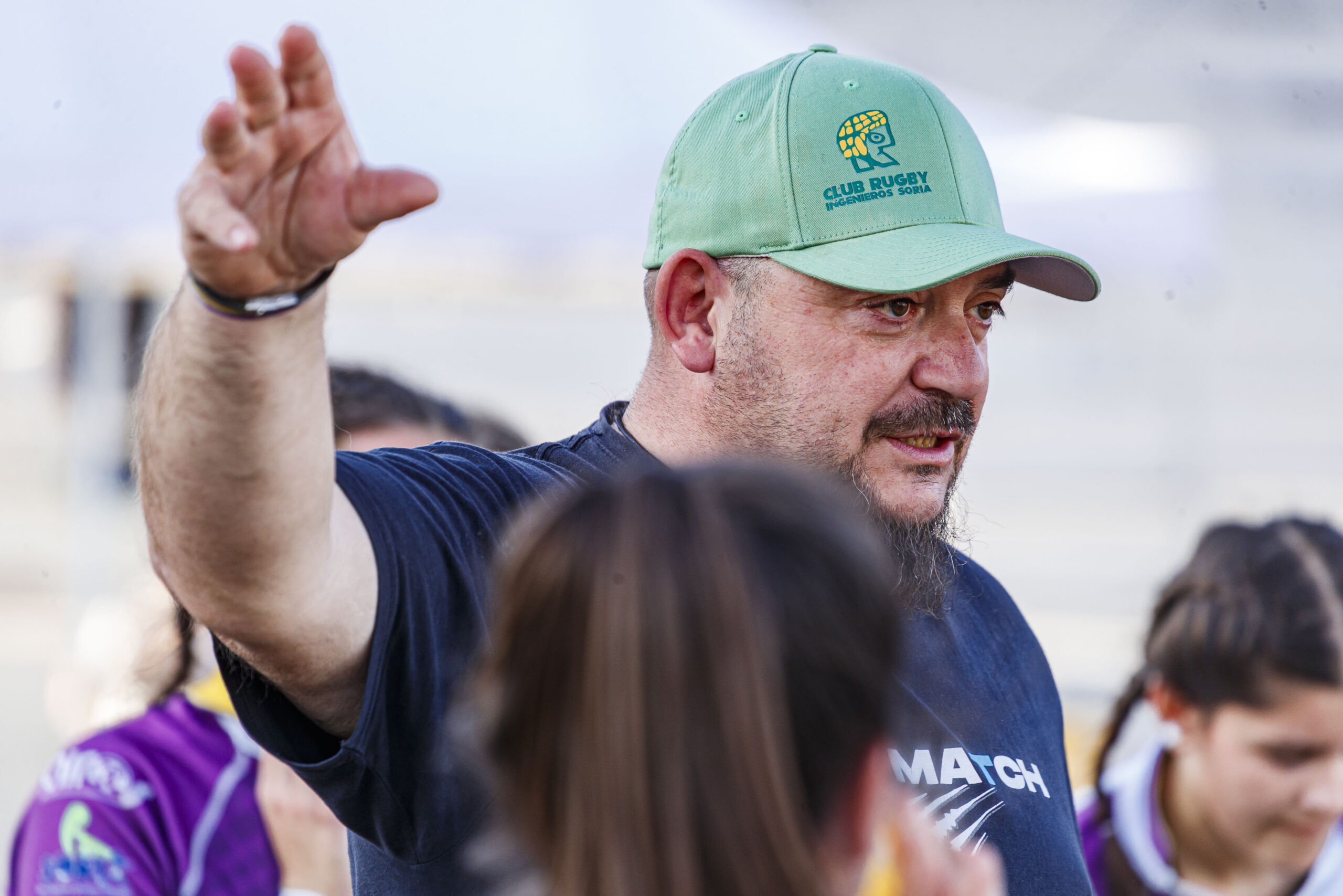 Partido de la jornada 1 de Liga Aragonesa de rugby entre el CEFA Unizar e Ingenieros Soria.