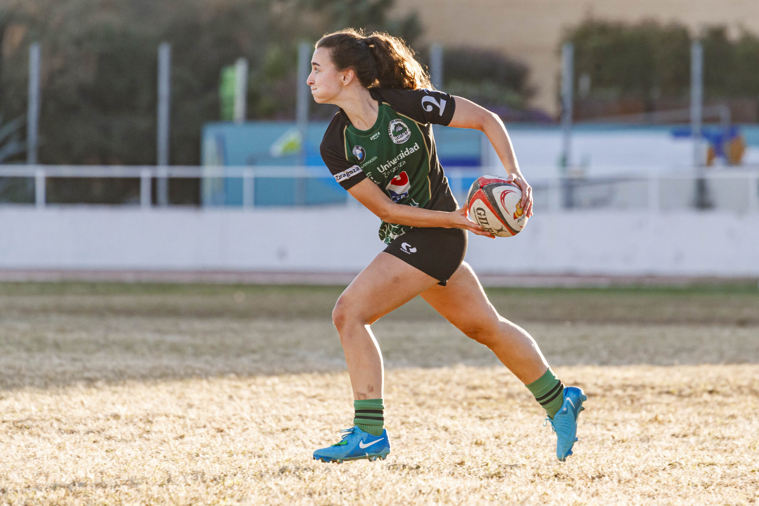 Partido de la jornada 1 de Liga Aragonesa de rugby entre el CEFA Unizar e Ingenieros Soria.