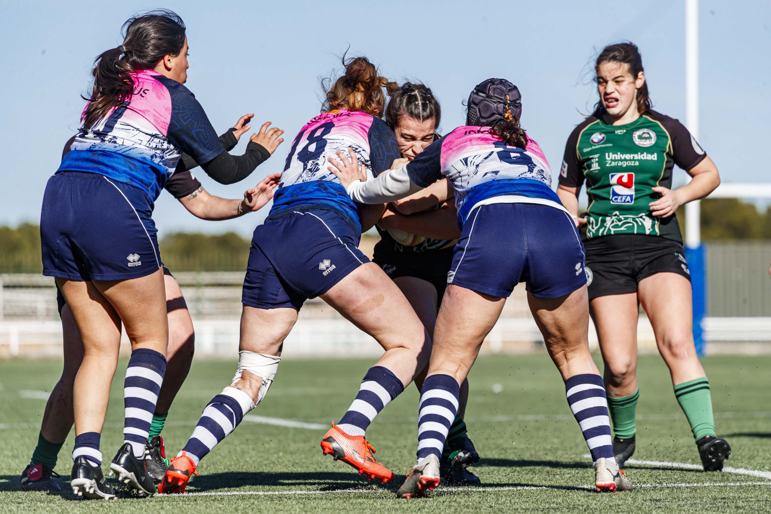 Partido de Liga Aragonesa de rugby femenino entre el Fenix y el CD Universitario Rugby Zaragoza