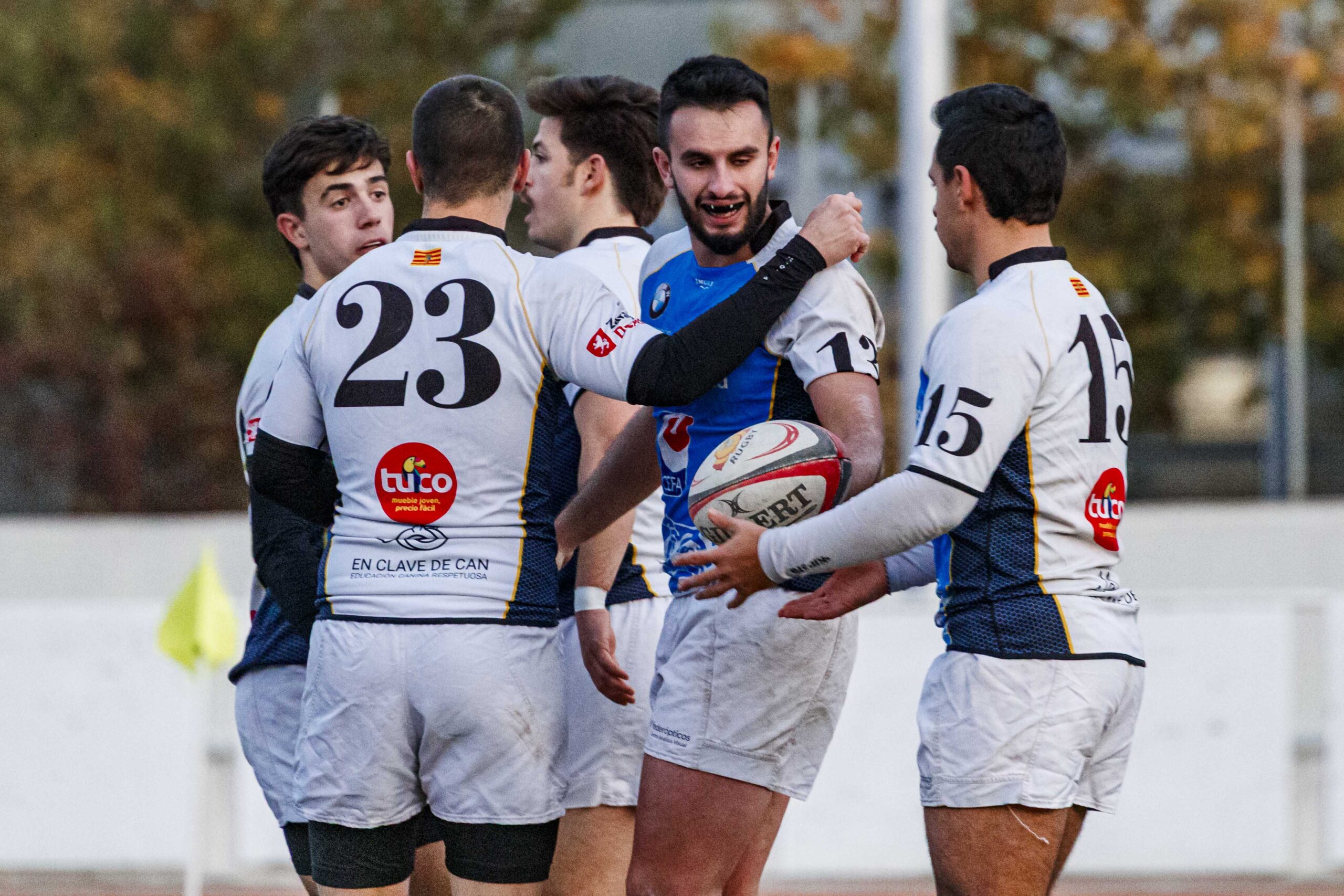 Partido de Liga Aragonesa de rugby masculino entre el CD Universitario Rugby Zaragoza y el Quebrantahuesos.