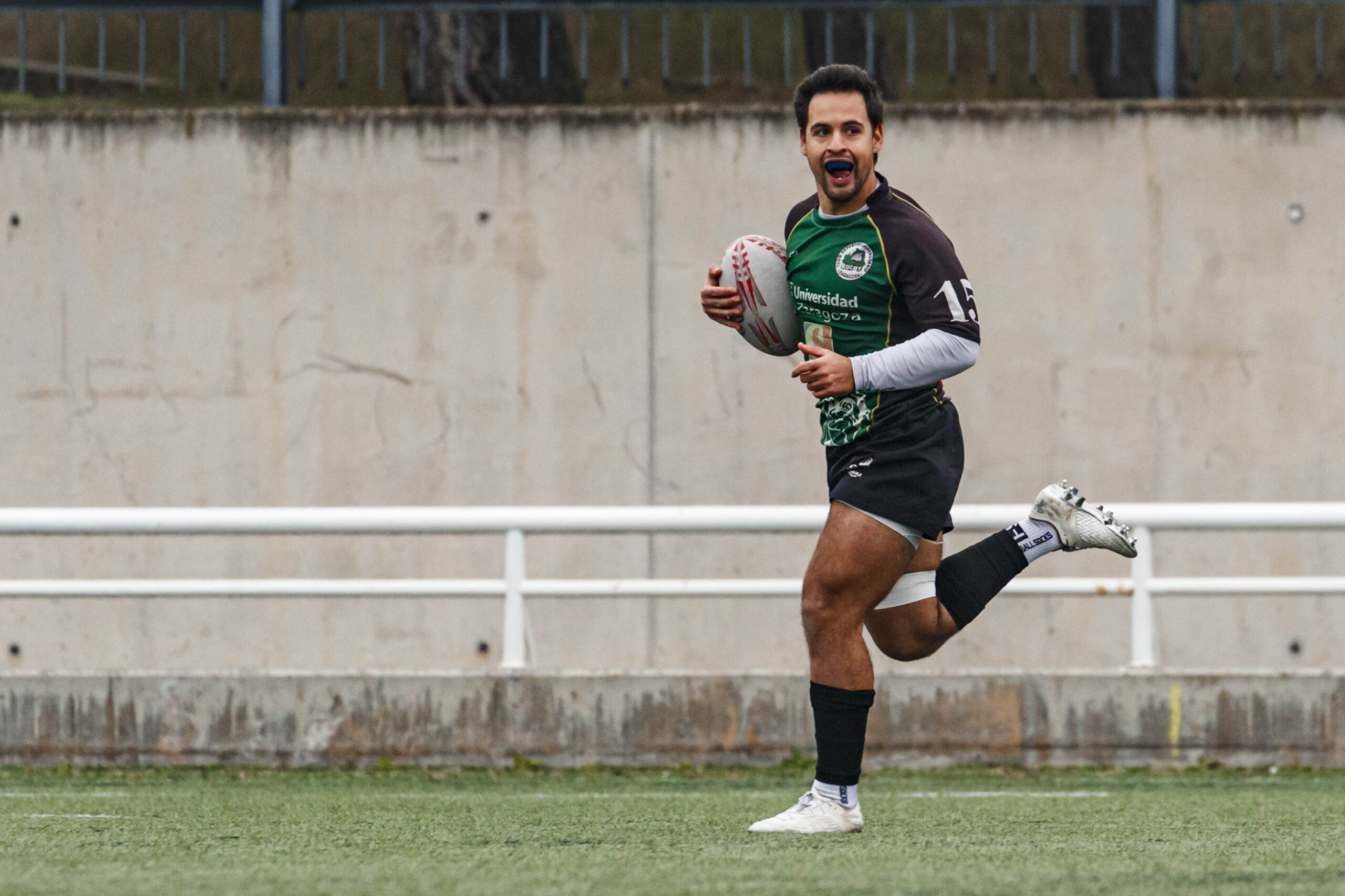 Imágenes correspondientes al partido de la joranda 7 de la Liga autonómica aragonesa de rugby masculino entre el Íbero CR y el CEFA Unizar.