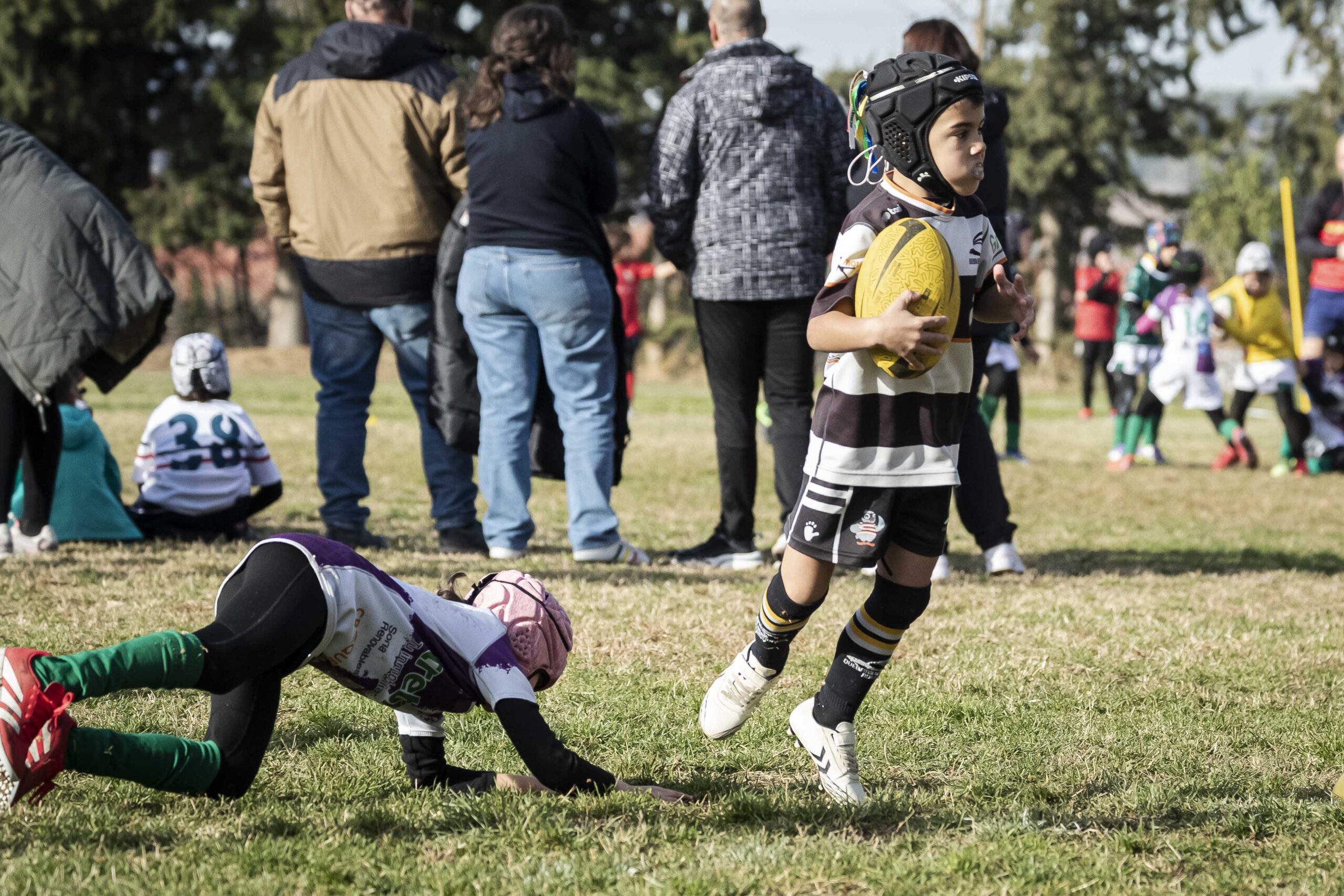 Jornada de escuelas en Tarazona para los niños y niñas del CD Universitario Rugby Zaragoza.