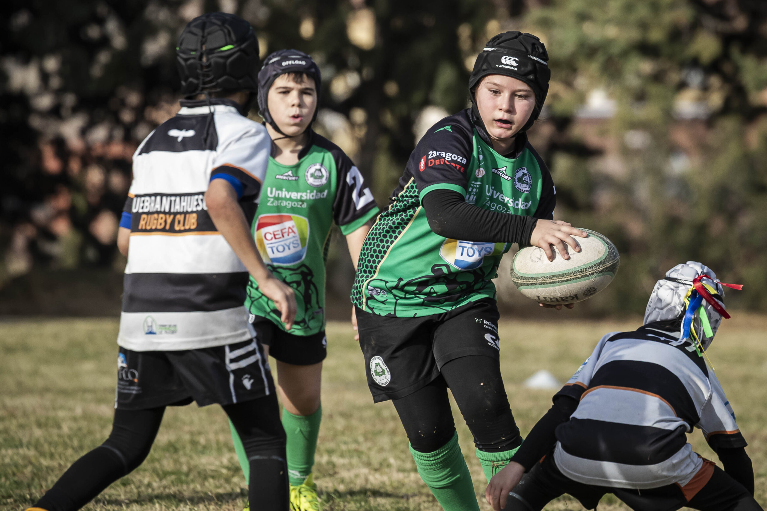 Jornada de escuelas en Tarazona para los niños y niñas del CD Universitario Rugby Zaragoza.