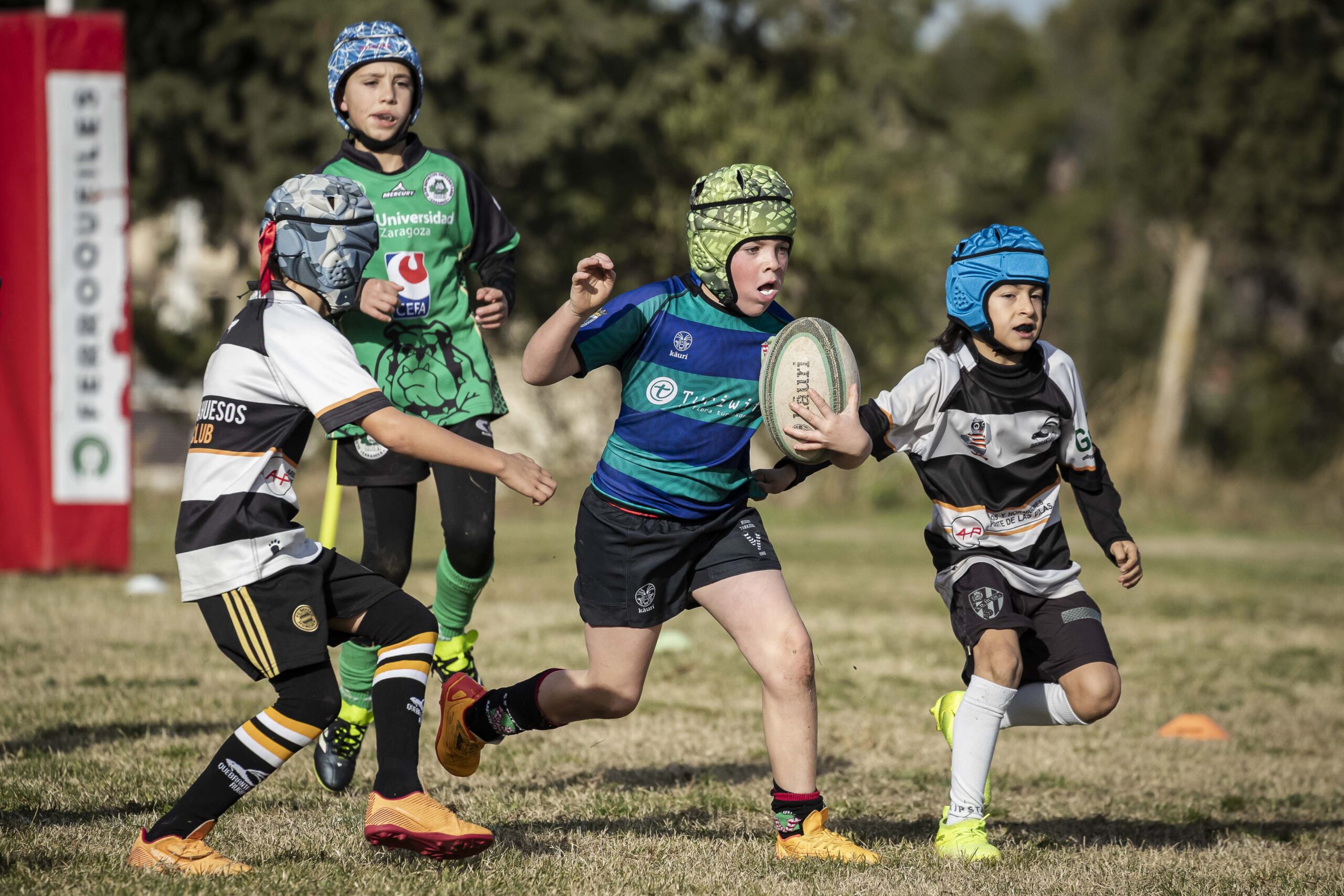 Jornada de escuelas en Tarazona para los niños y niñas del CD Universitario Rugby Zaragoza.