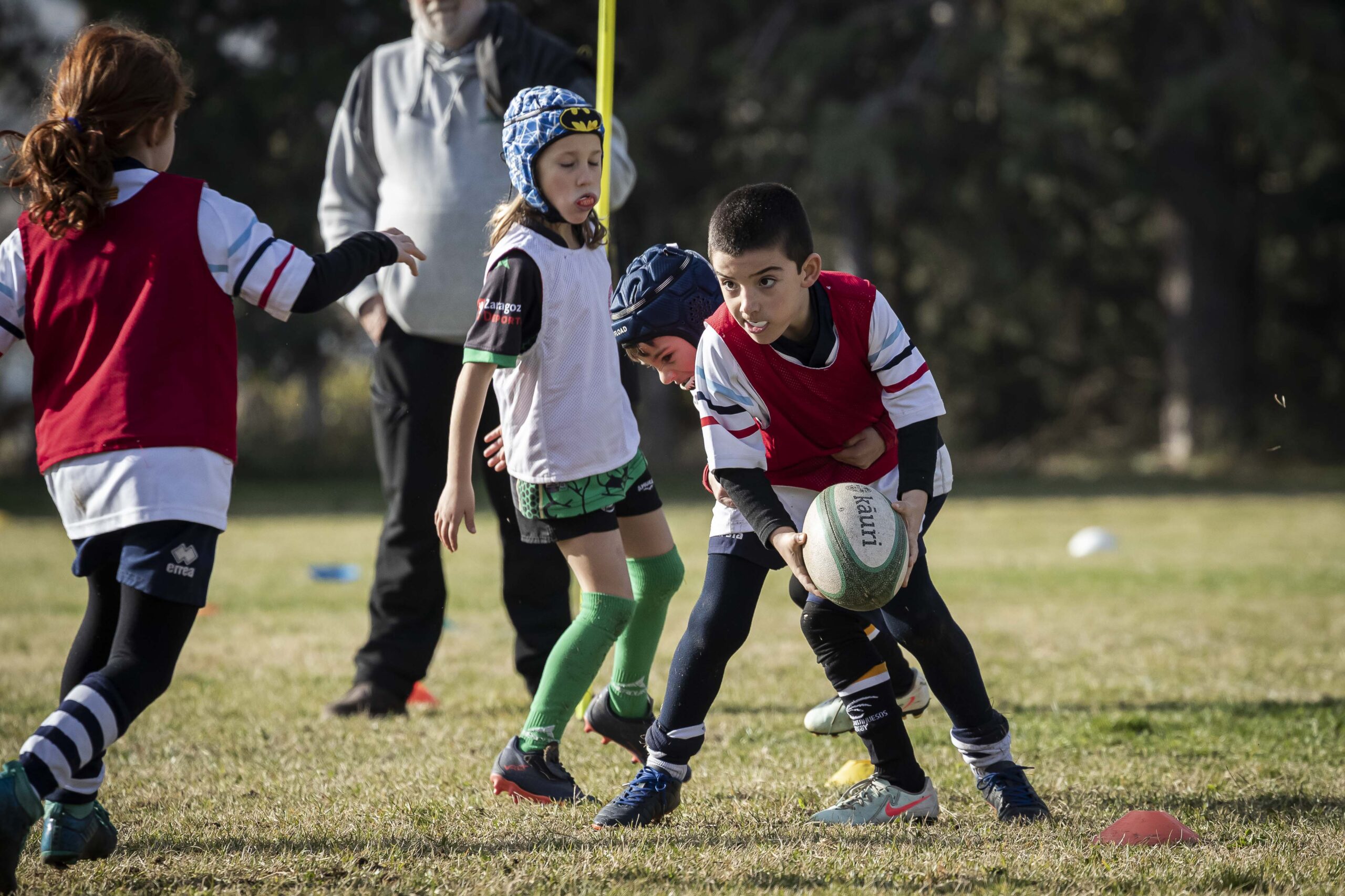 Jornada de escuelas en Tarazona para los niños y niñas del CD Universitario Rugby Zaragoza.