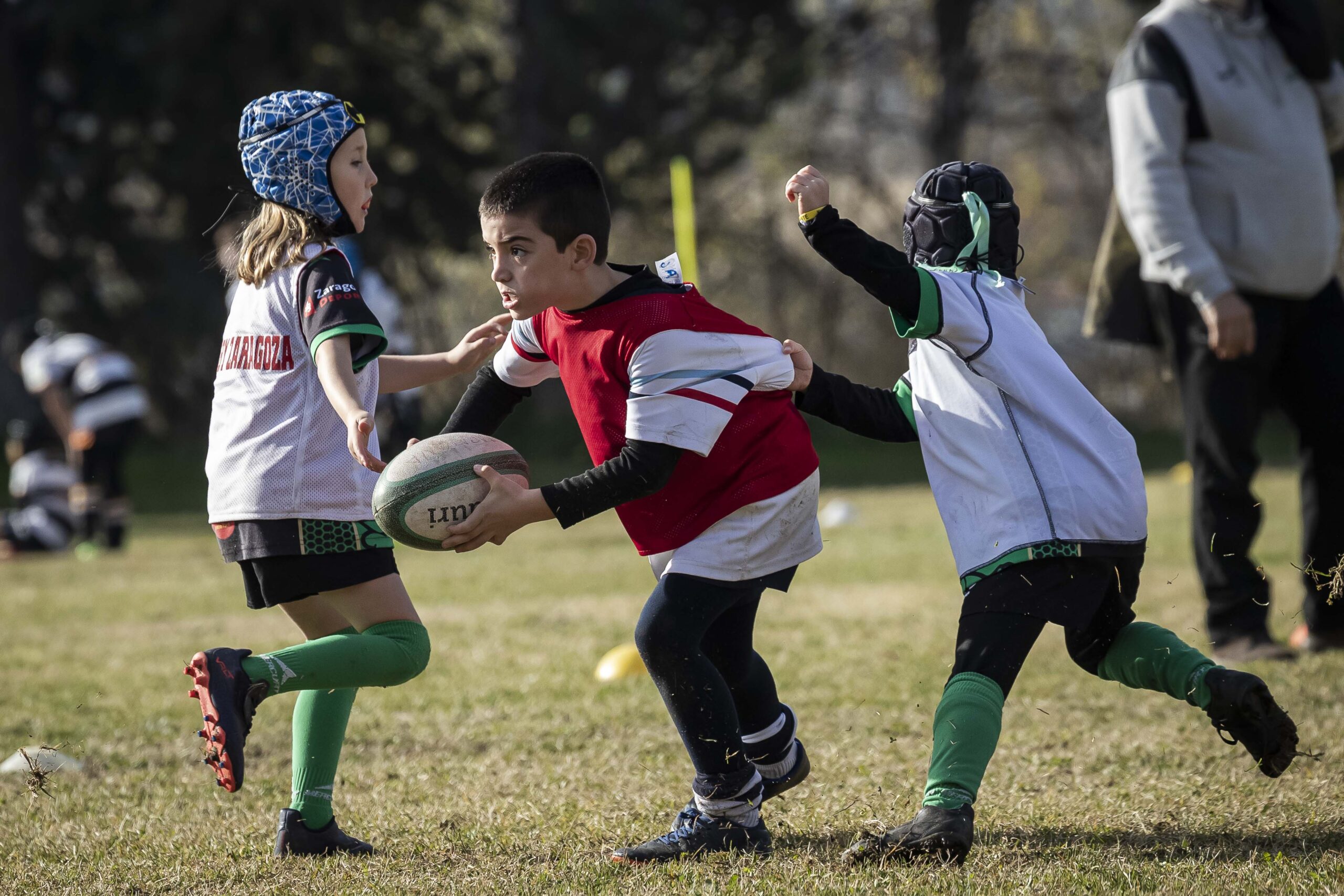 Jornada de escuelas en Tarazona para los niños y niñas del CD Universitario Rugby Zaragoza.