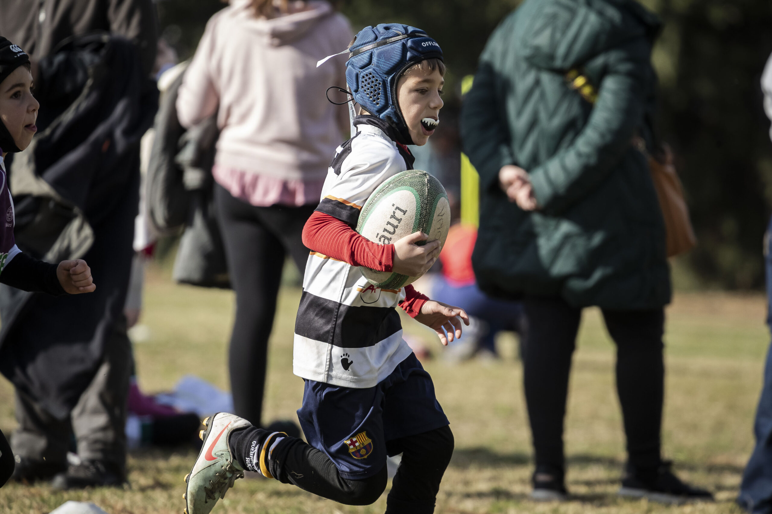 Jornada de escuelas en Tarazona para los niños y niñas del CD Universitario Rugby Zaragoza.