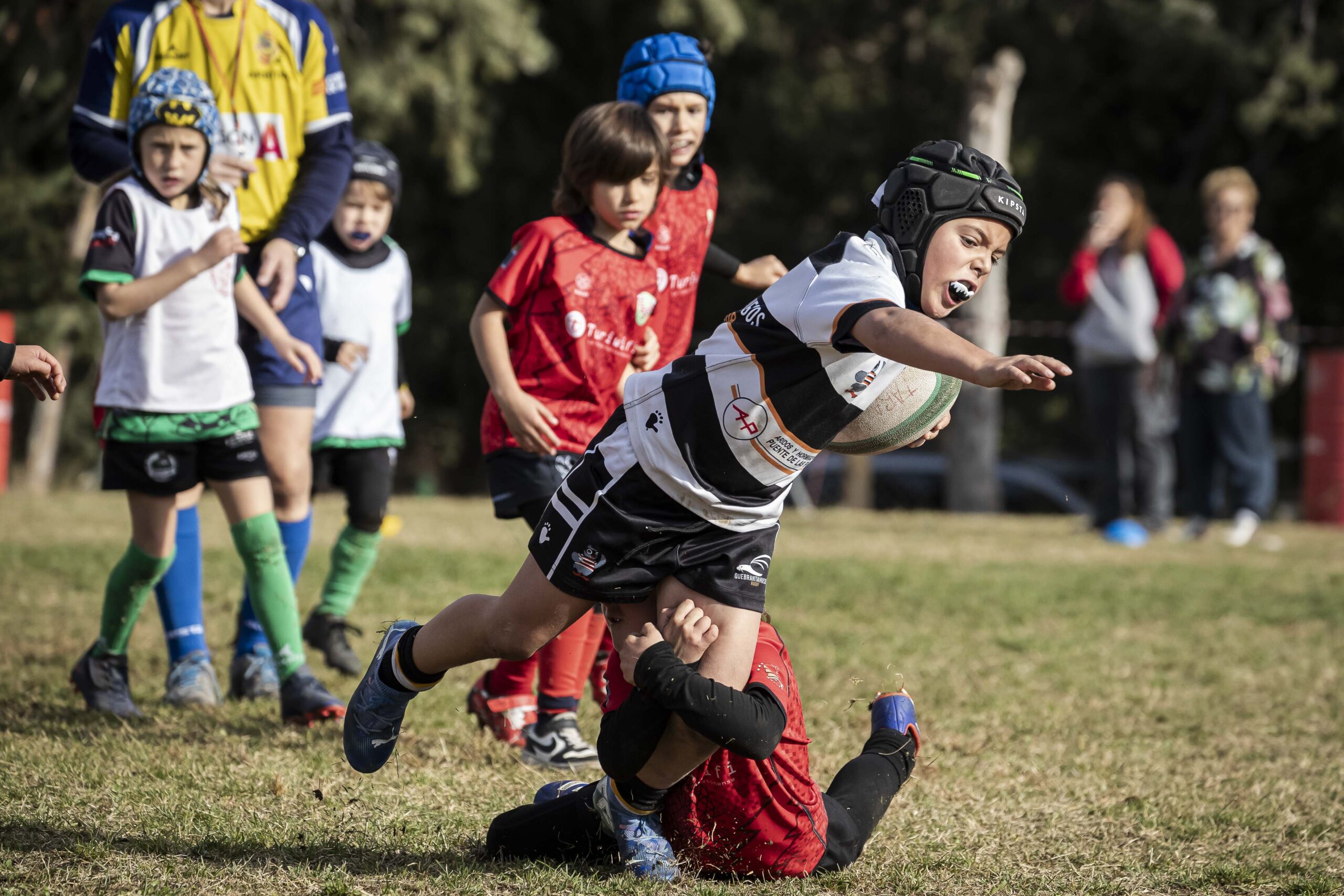 Jornada de escuelas en Tarazona para los niños y niñas del CD Universitario Rugby Zaragoza.