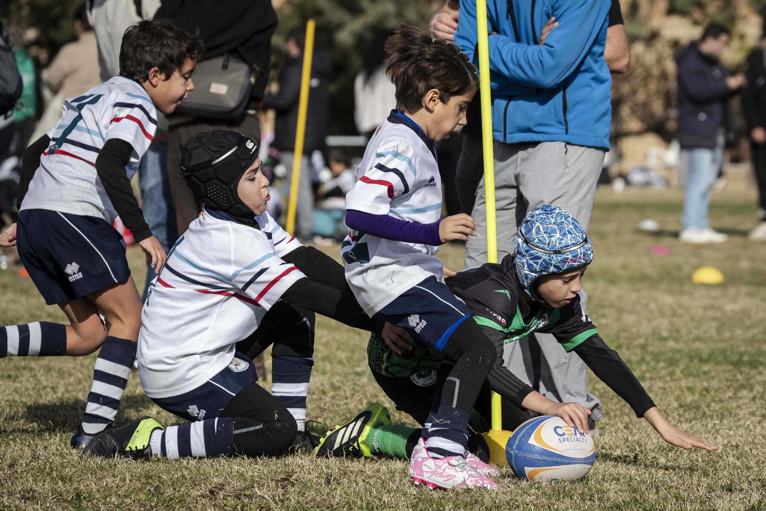 Jornada de escuelas en Tarazona para los niños y niñas del CD Universitario Rugby Zaragoza.