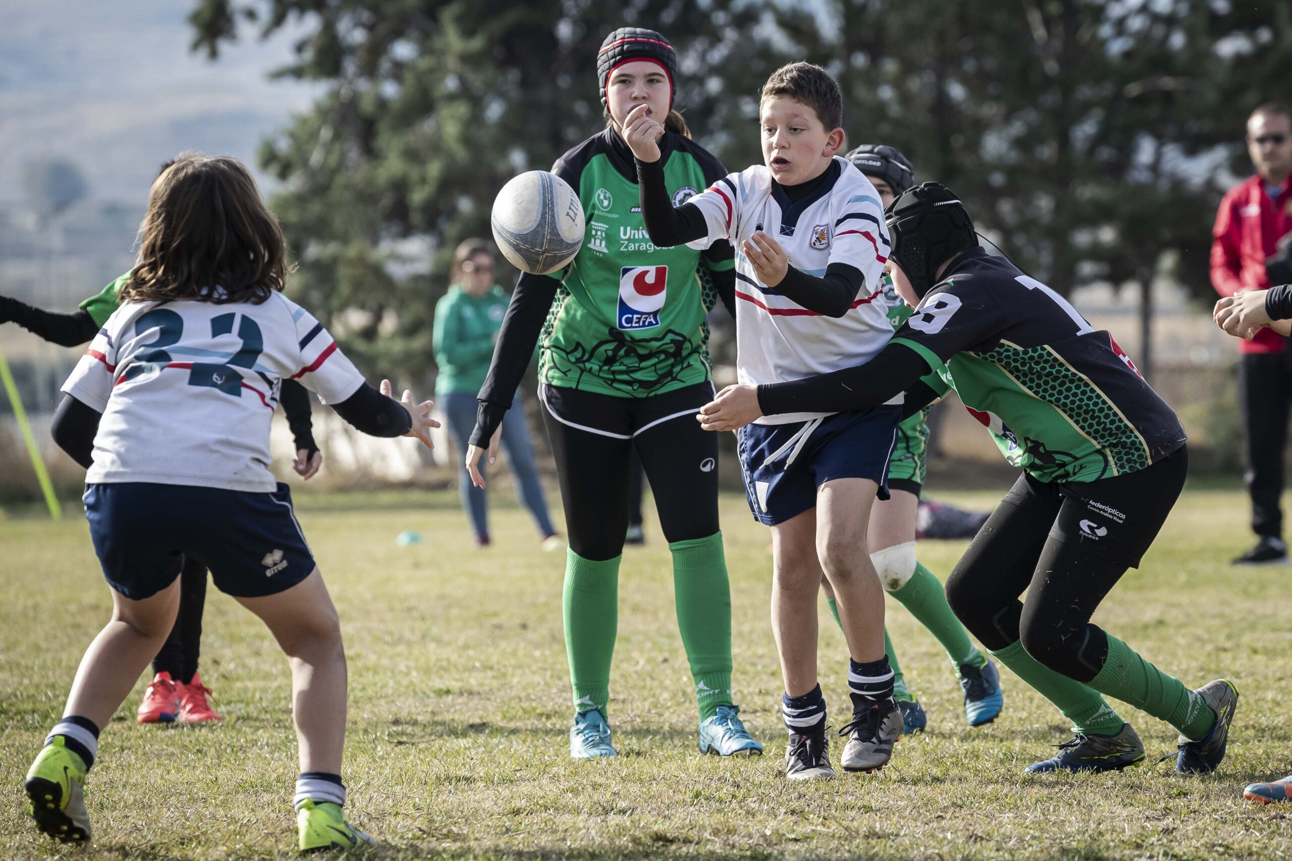 Jornada de escuelas en Tarazona para los niños y niñas del CD Universitario Rugby Zaragoza.