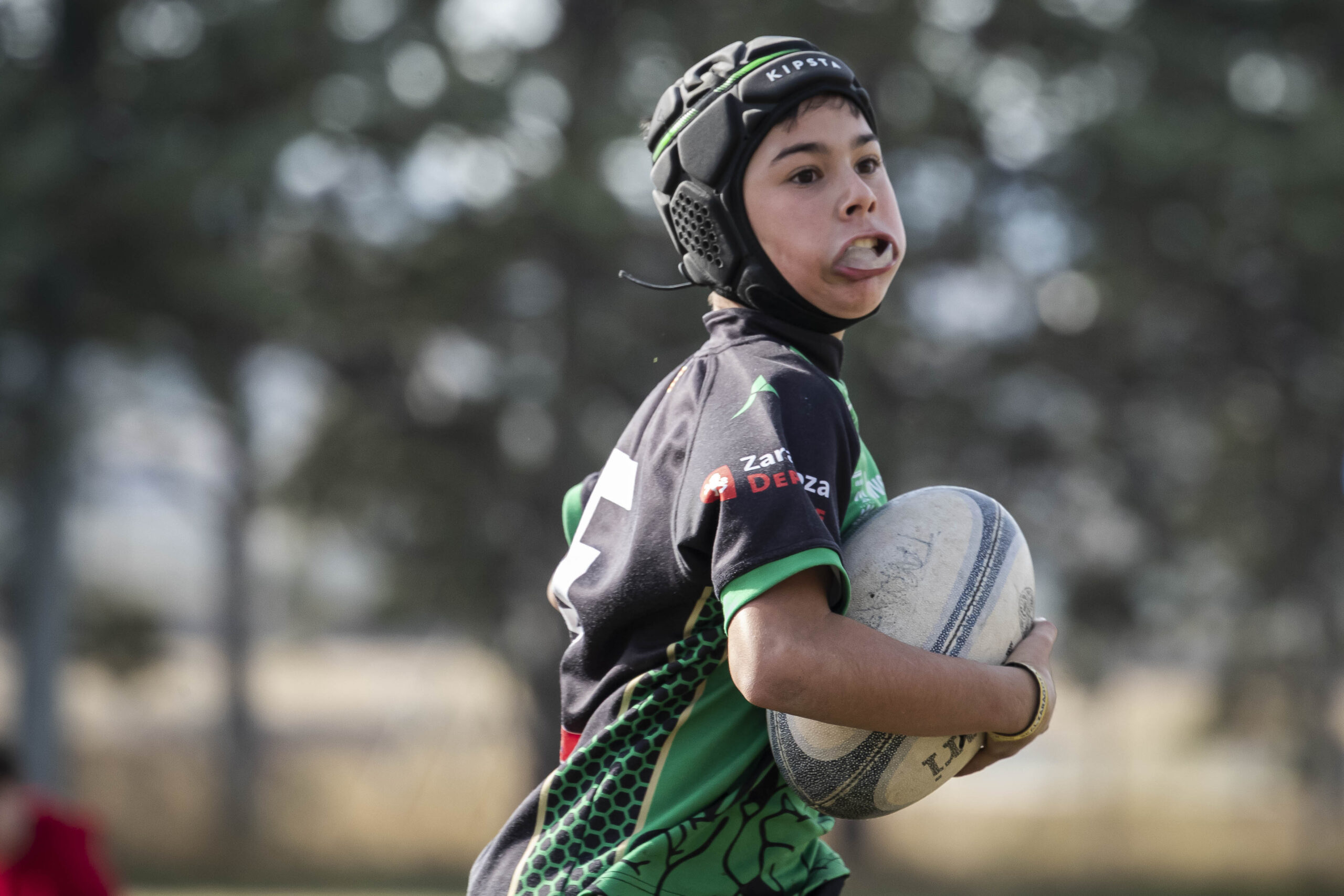 Jornada de escuelas en Tarazona para los niños y niñas del CD Universitario Rugby Zaragoza.