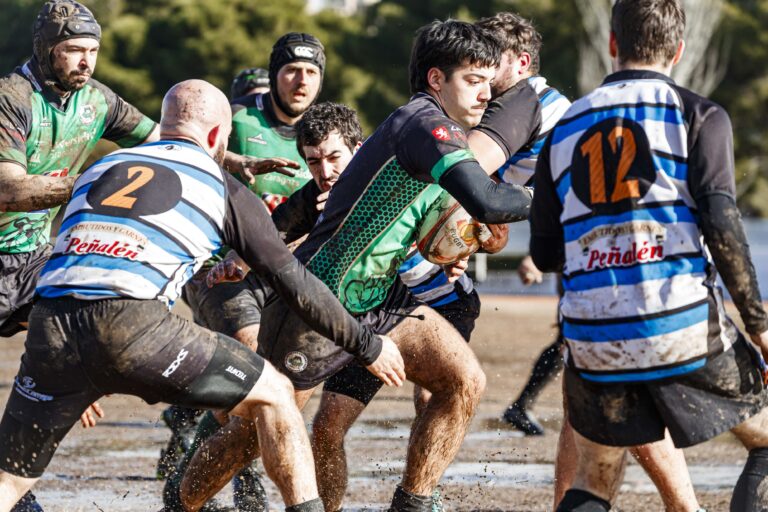 Victoria del CEFA Unizar en un partido marcado por el barro ante un Gigantes/Funes mermado por las bajas