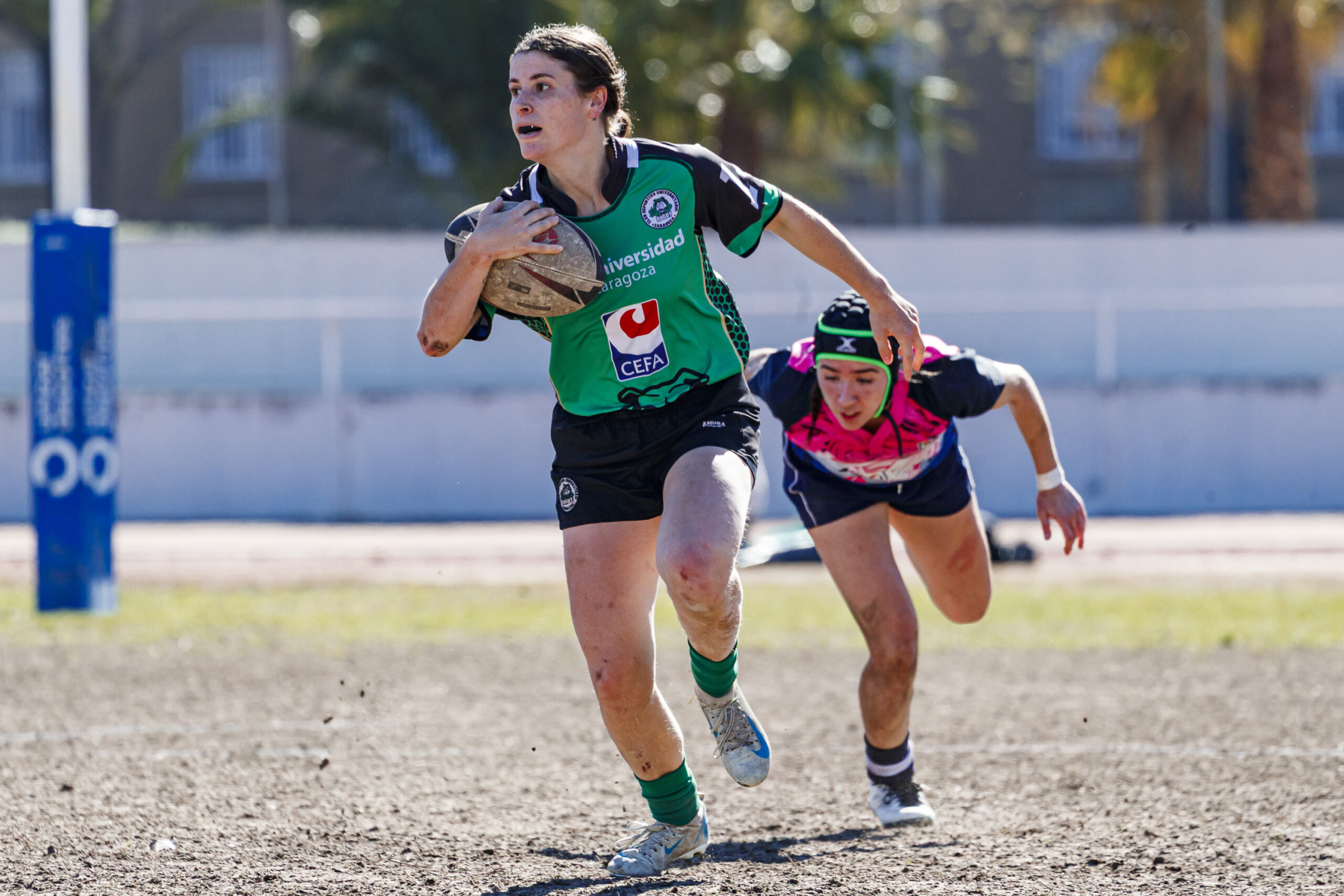 Fotos de rugby femenino correspondientes al partido de la jornada 5 de la Liga Aragonesa entre el CEFA Unizar y el Fénix.