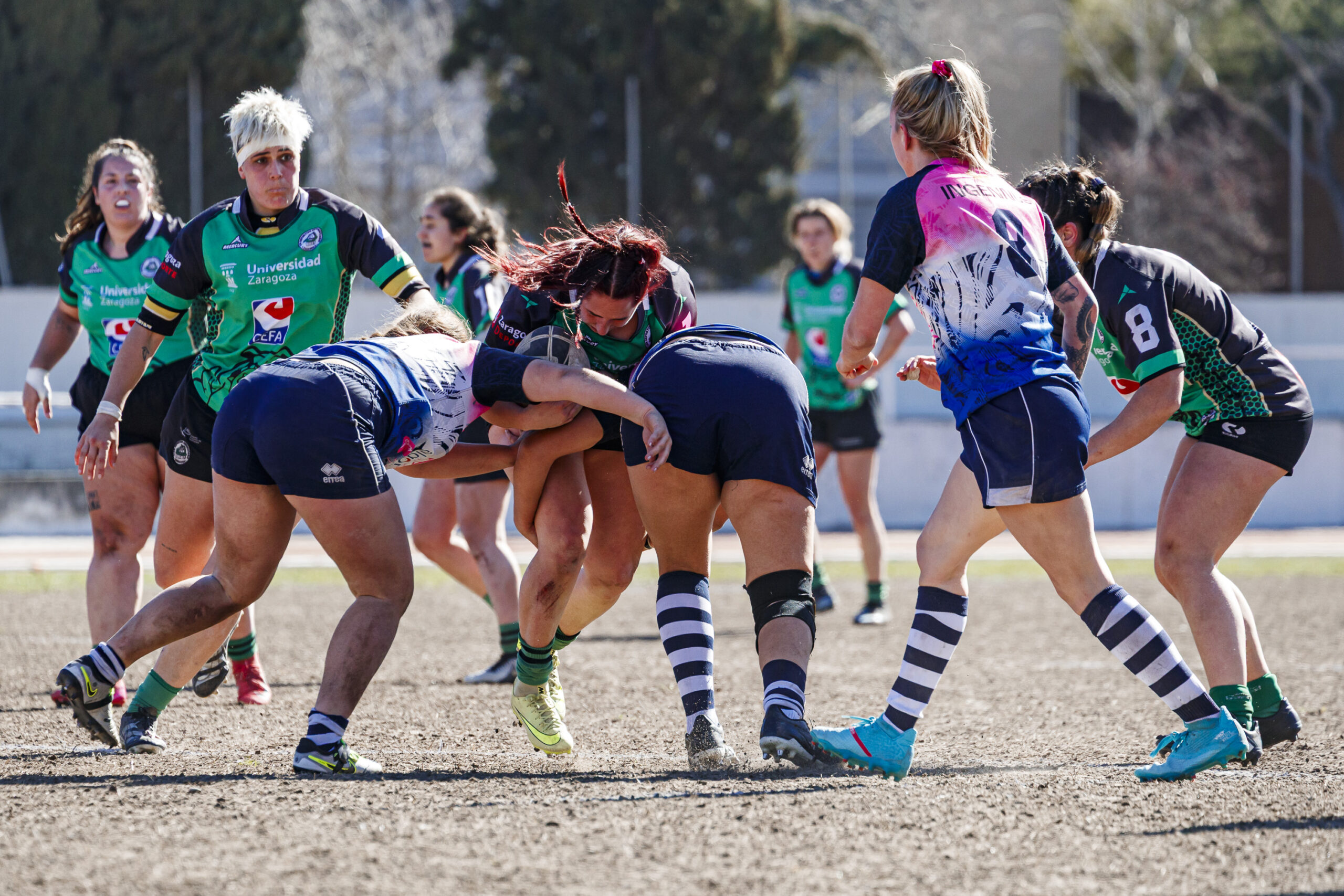 Fotos de rugby femenino correspondientes al partido de la jornada 5 de la Liga Aragonesa entre el CEFA Unizar y el Fénix.