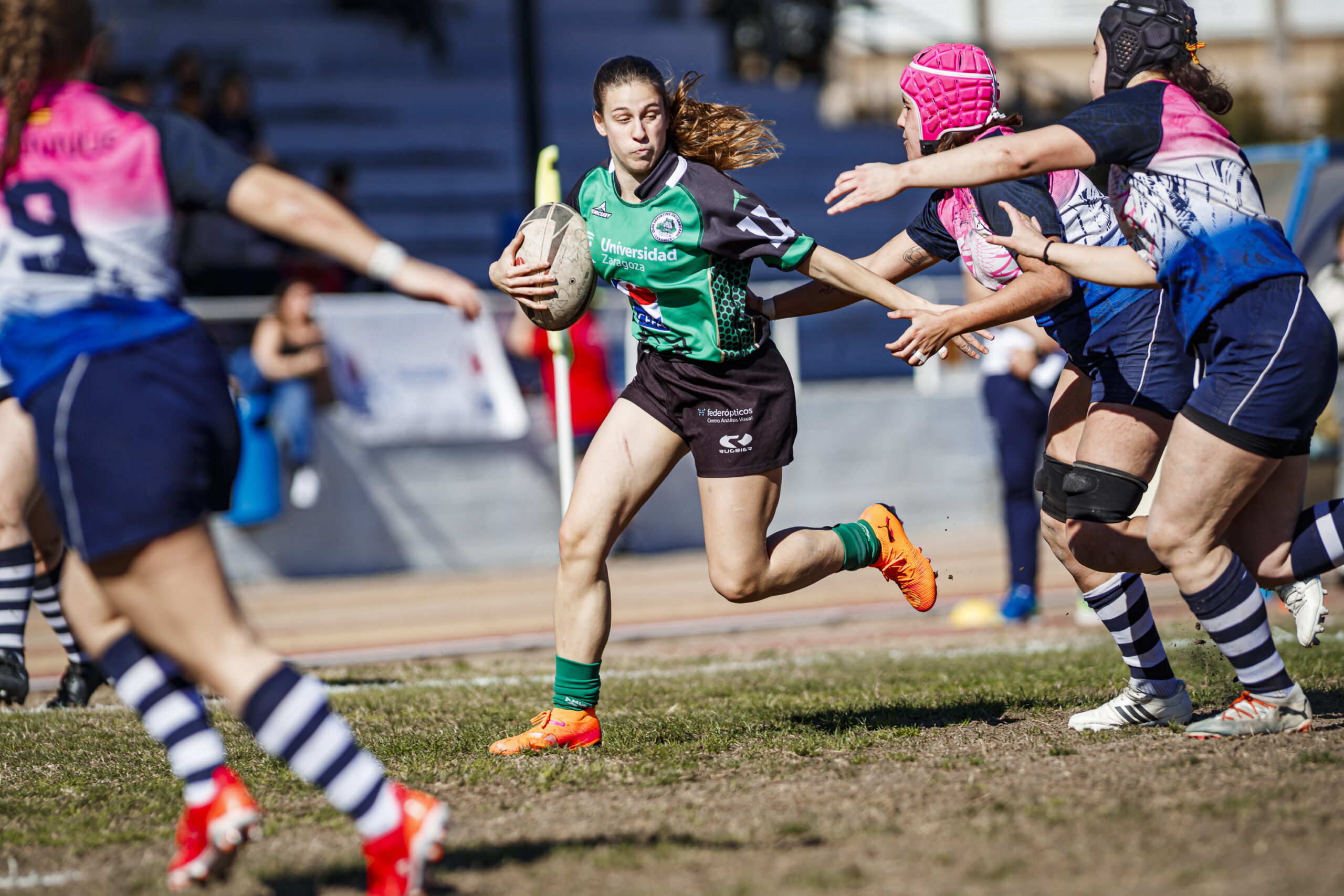 Fotos de rugby femenino correspondientes al partido de la jornada 5 de la Liga Aragonesa entre el CEFA Unizar y el Fénix.