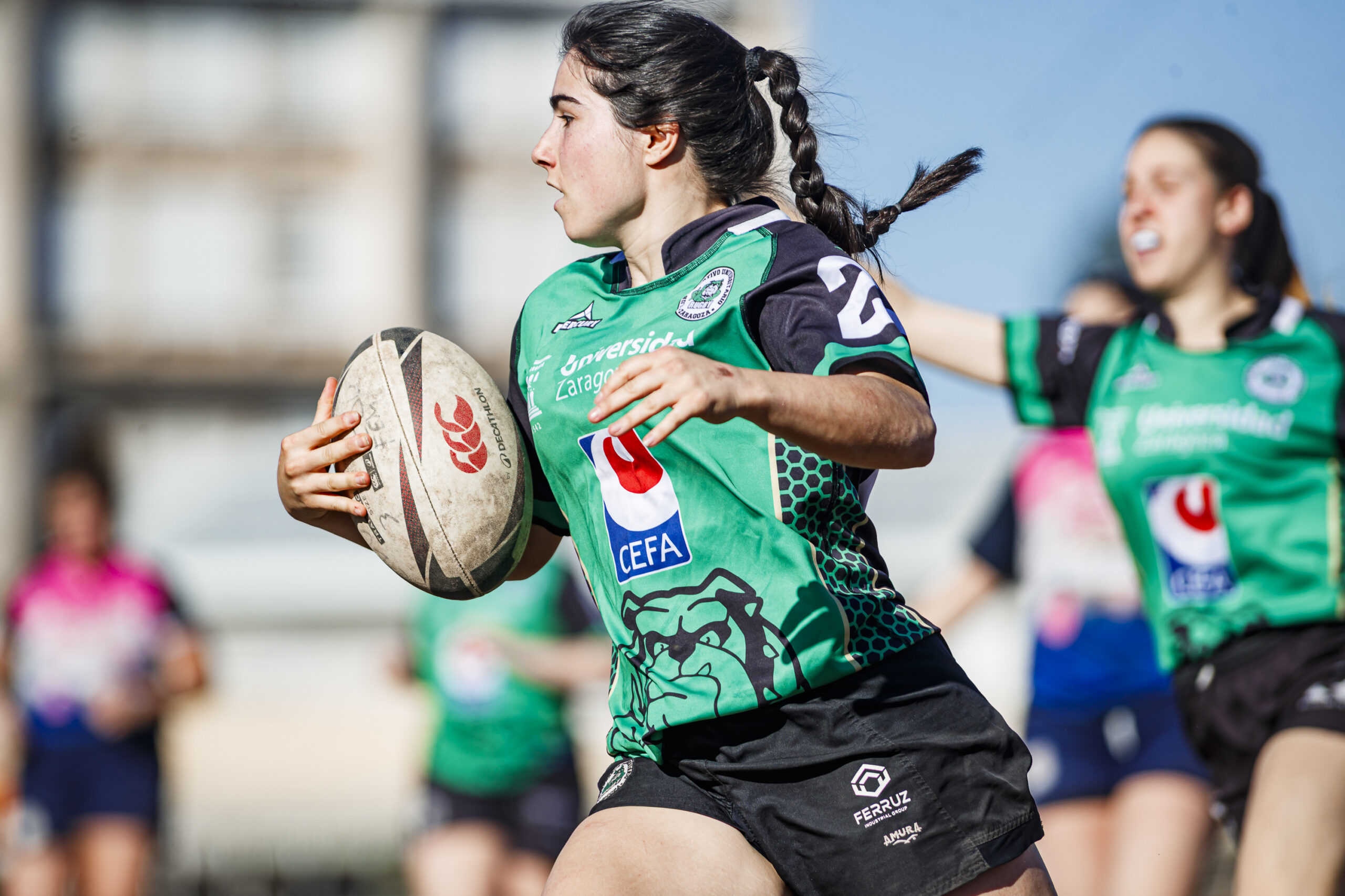 Fotos de rugby femenino correspondientes al partido de la jornada 5 de la Liga Aragonesa entre el CEFA Unizar y el Fénix.