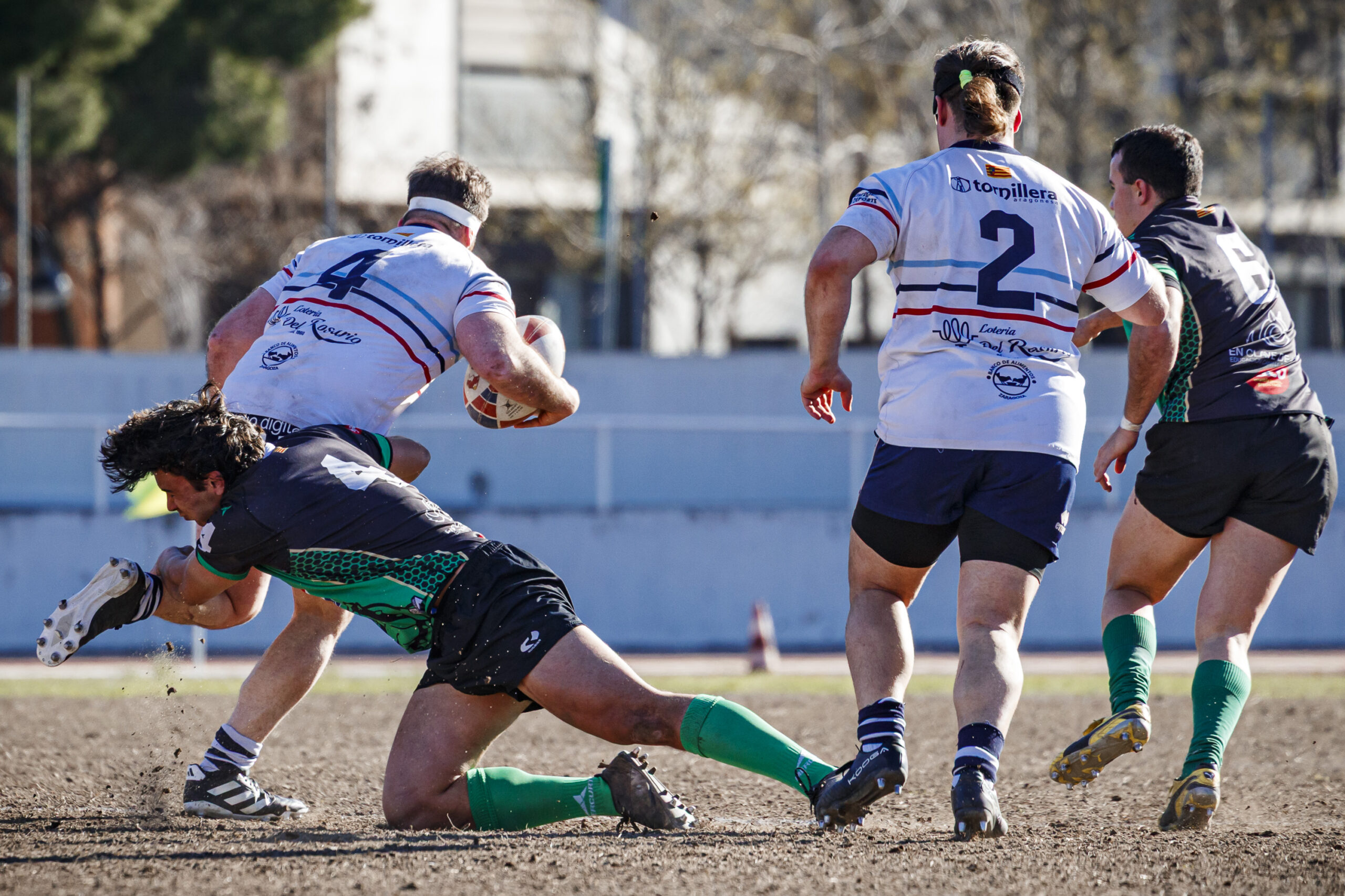 Fotos de rugby masculino correspondientes al partido de la jornada 11 de la Liga Aragonesa entre el CEFA Unizar y el Fénix.