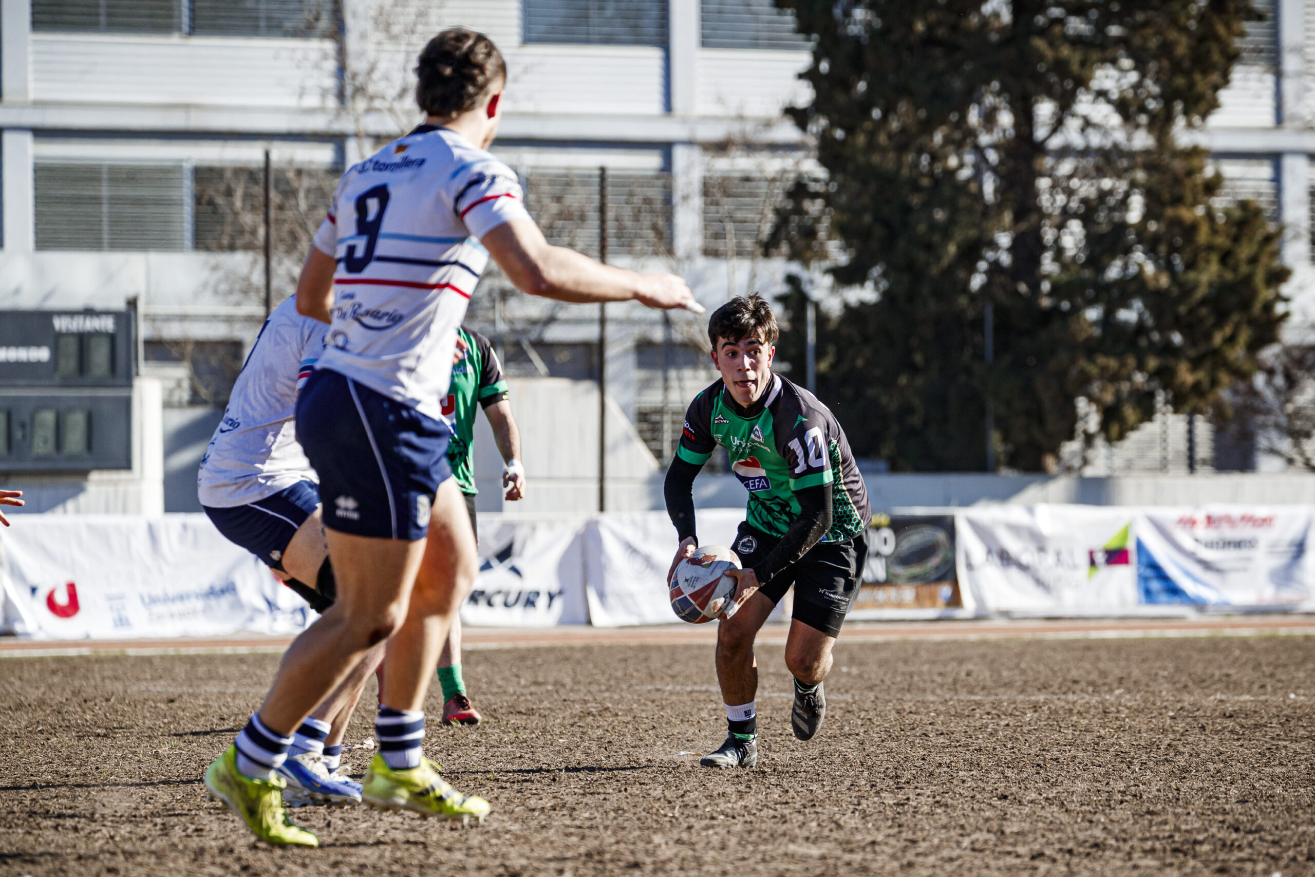 Fotos de rugby masculino correspondientes al partido de la jornada 11 de la Liga Aragonesa entre el CEFA Unizar y el Fénix.