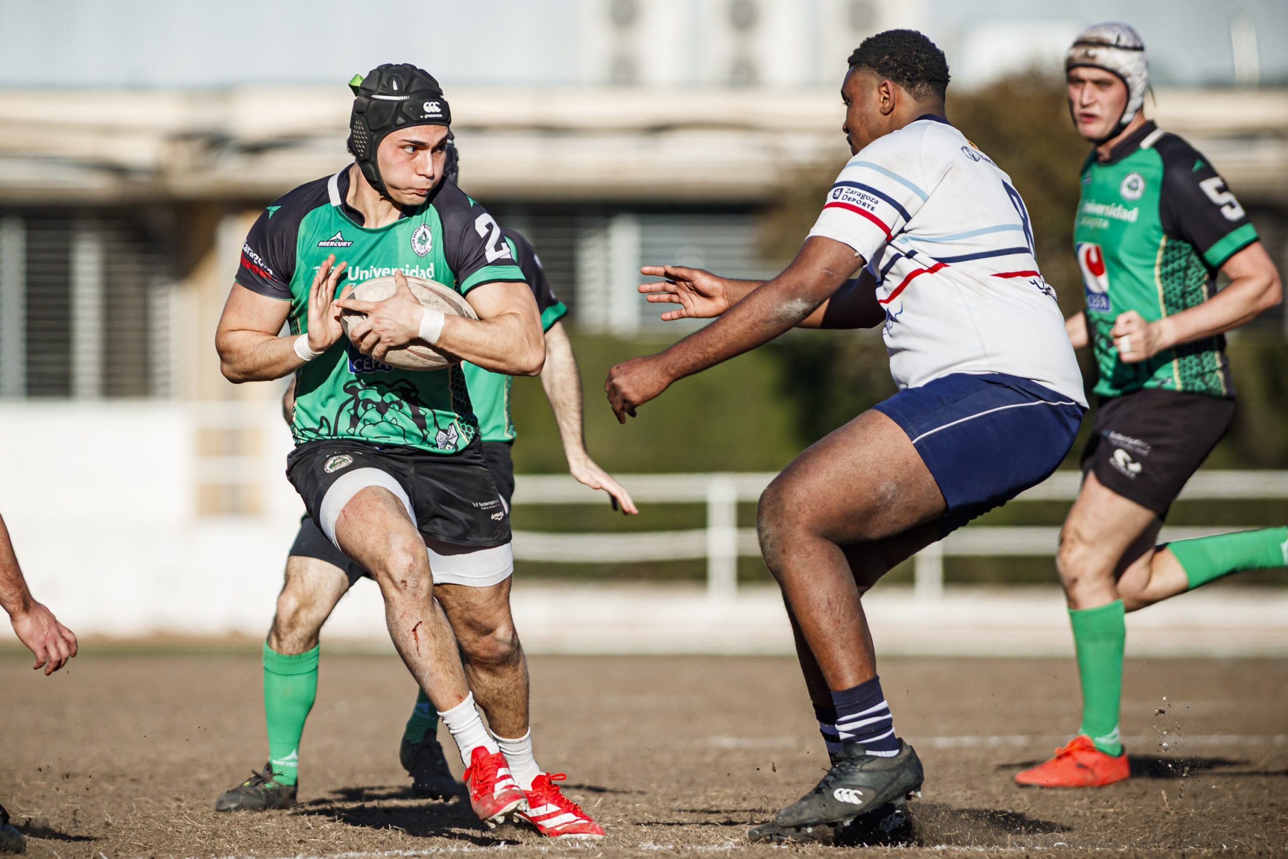 Fotos de rugby masculino correspondientes al partido de la jornada 11 de la Liga Aragonesa entre el CEFA Unizar y el Fénix.