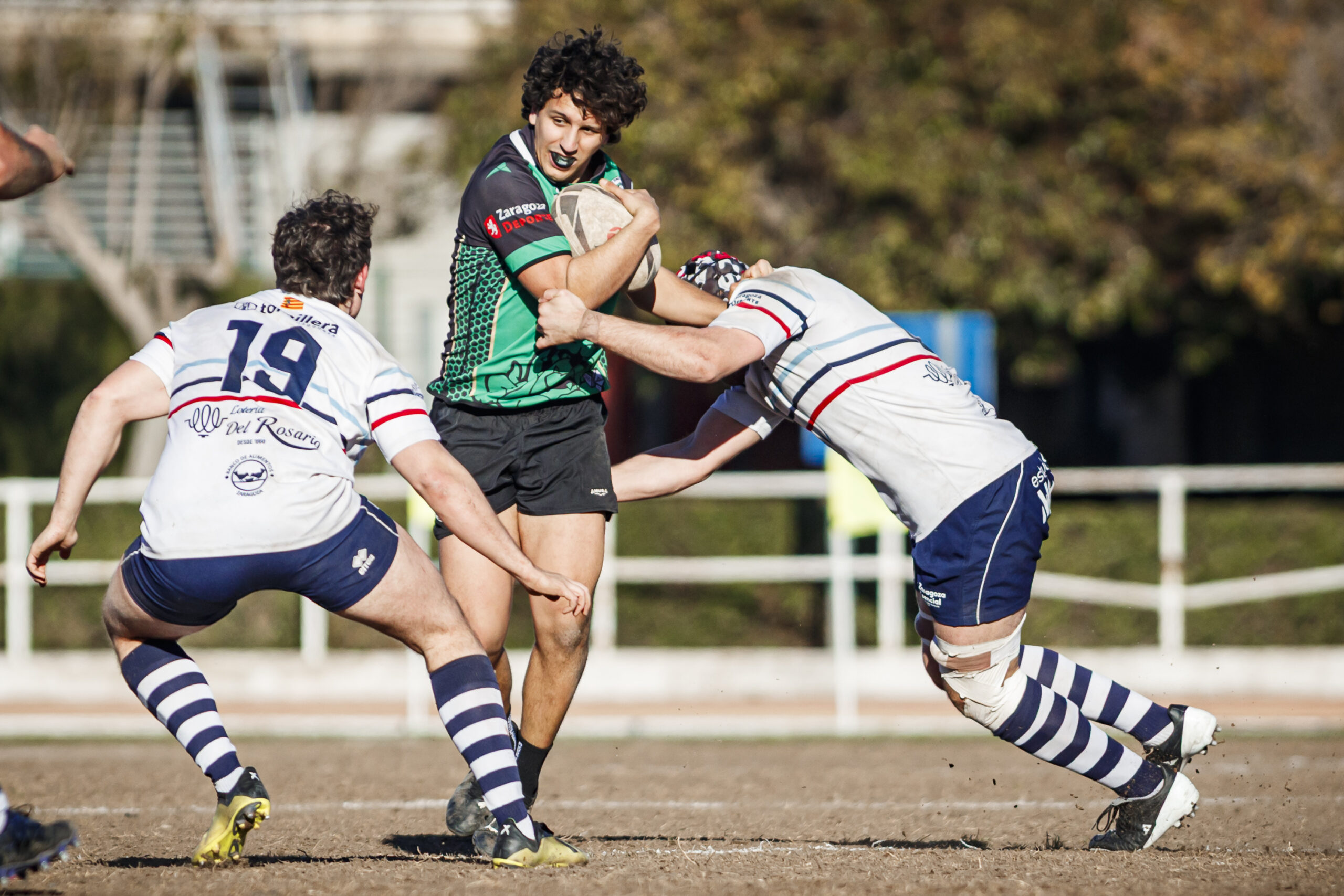 Fotos de rugby masculino correspondientes al partido de la jornada 11 de la Liga Aragonesa entre el CEFA Unizar y el Fénix.