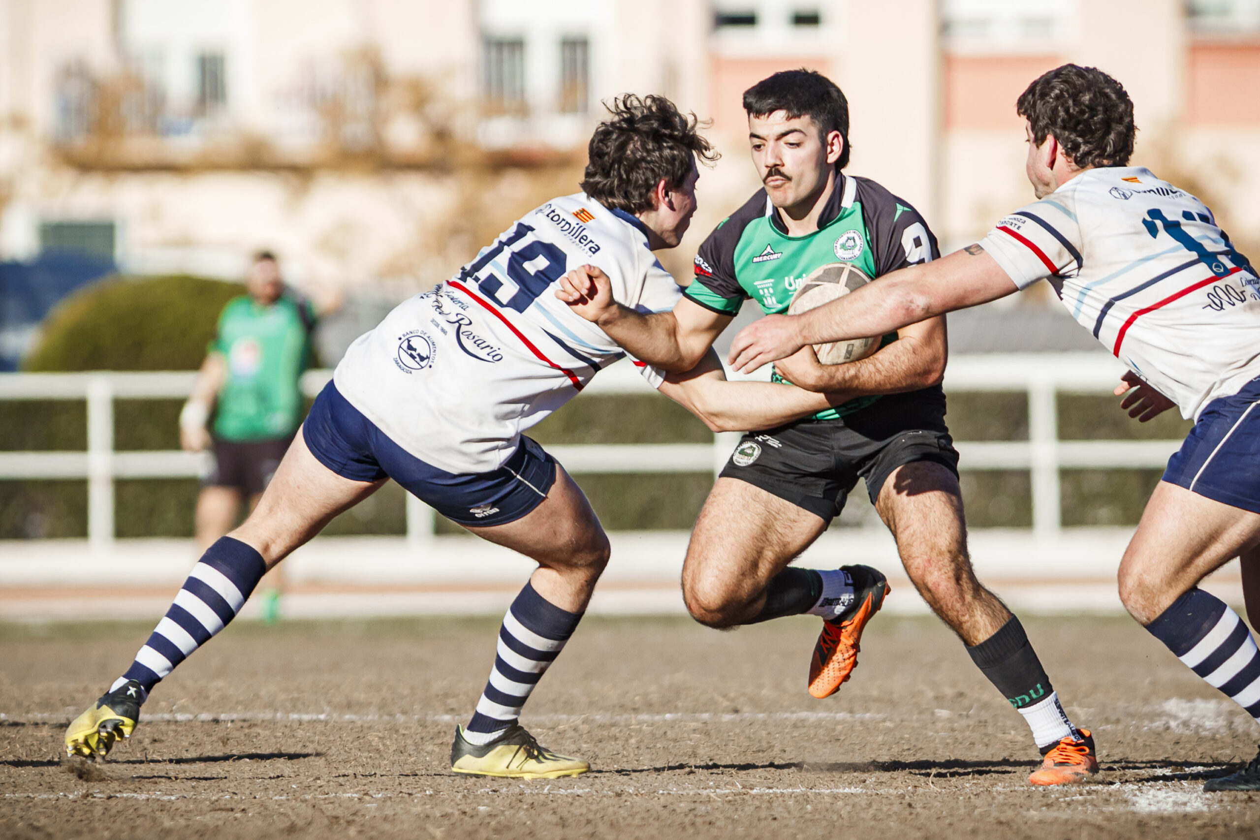 Fotos de rugby masculino correspondientes al partido de la jornada 11 de la Liga Aragonesa entre el CEFA Unizar y el Fénix.