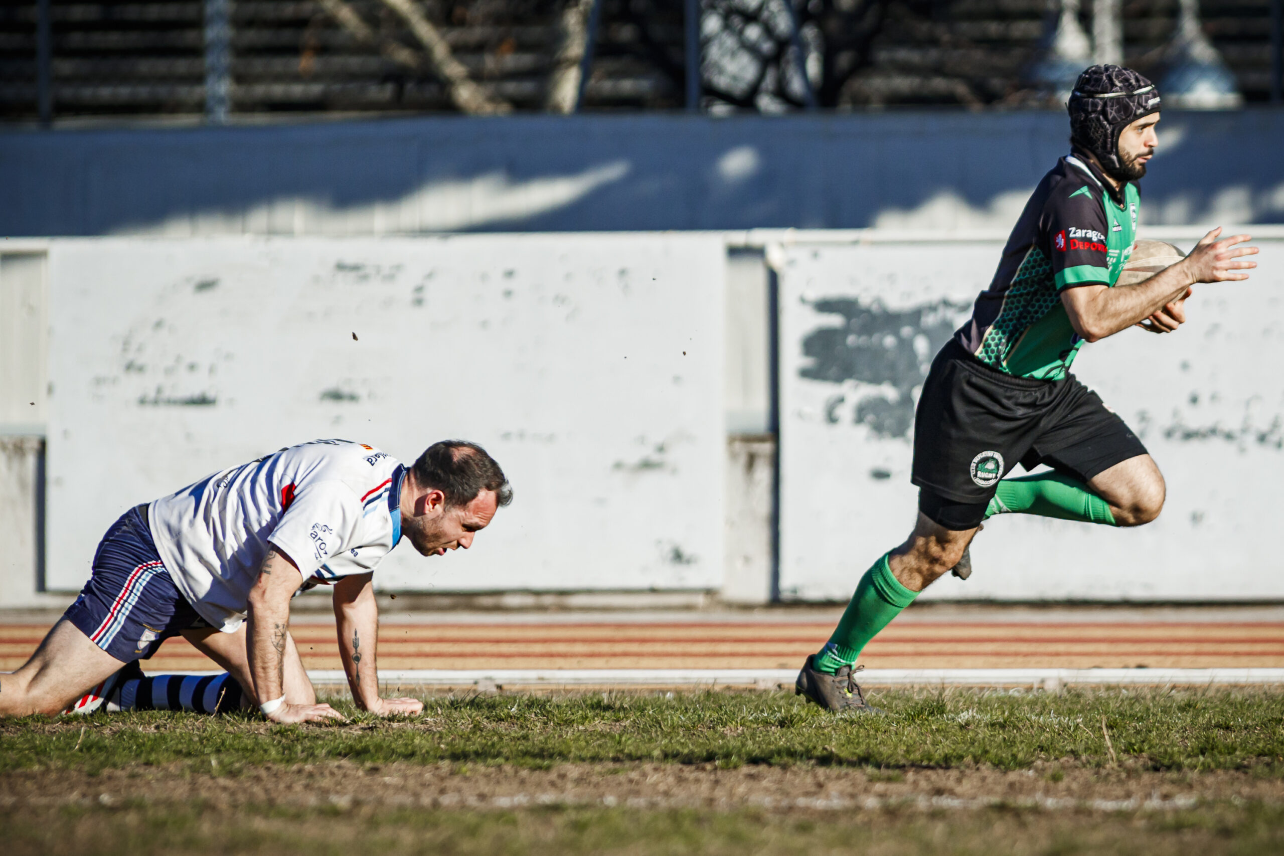 Fotos de rugby masculino correspondientes al partido de la jornada 11 de la Liga Aragonesa entre el CEFA Unizar y el Fénix.