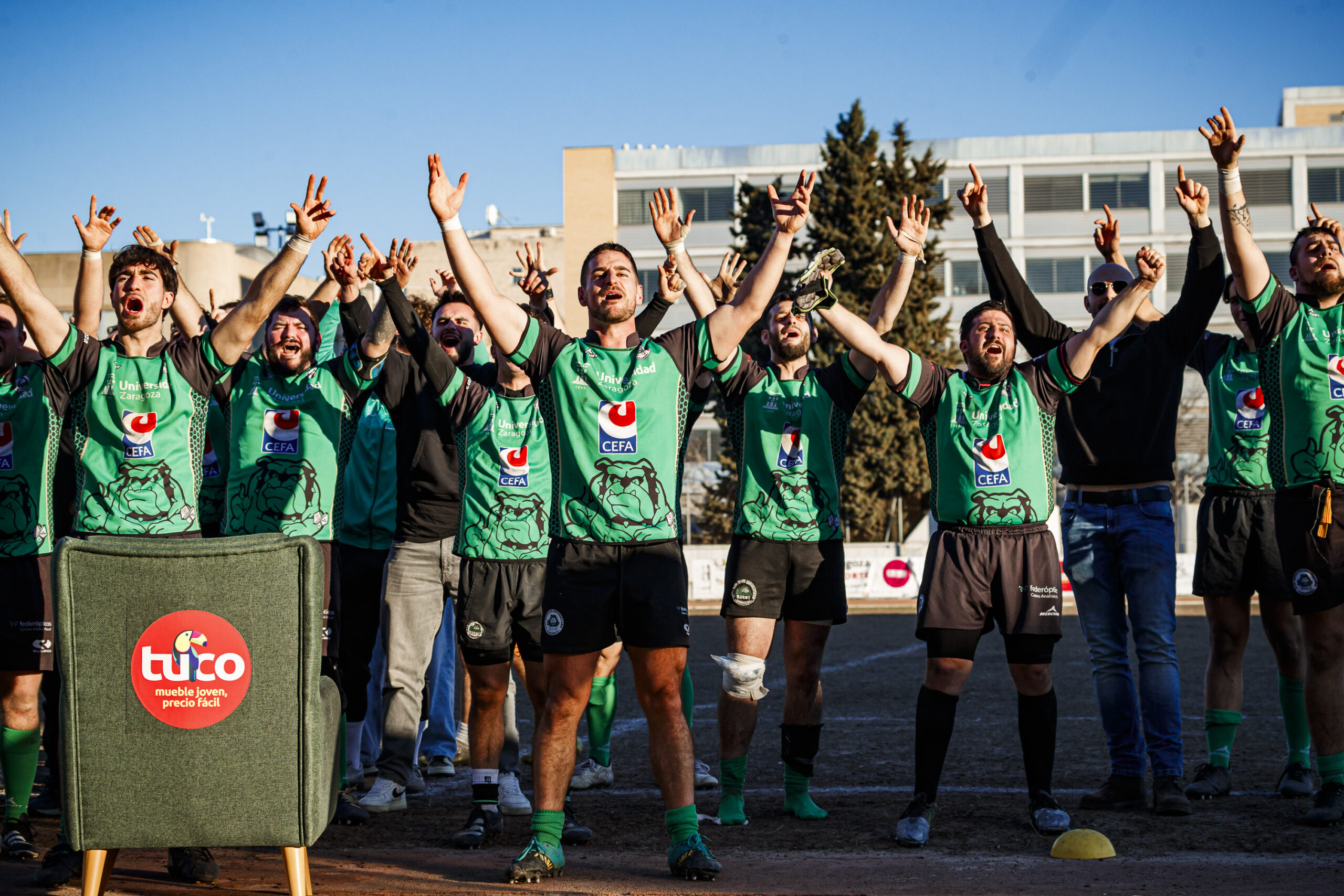 Fotos de rugby masculino correspondientes al partido de la jornada 11 de la Liga Aragonesa entre el CEFA Unizar y el Fénix.