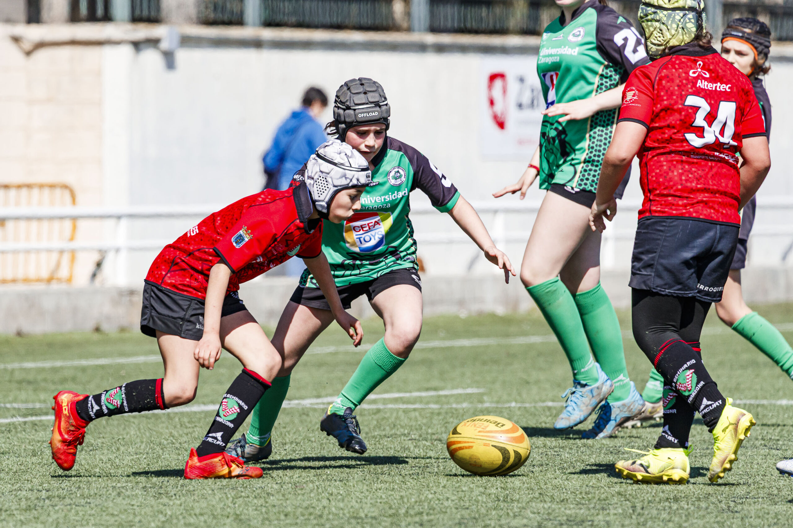 Jornada de escuelas de rugby para niños en Zaragoza