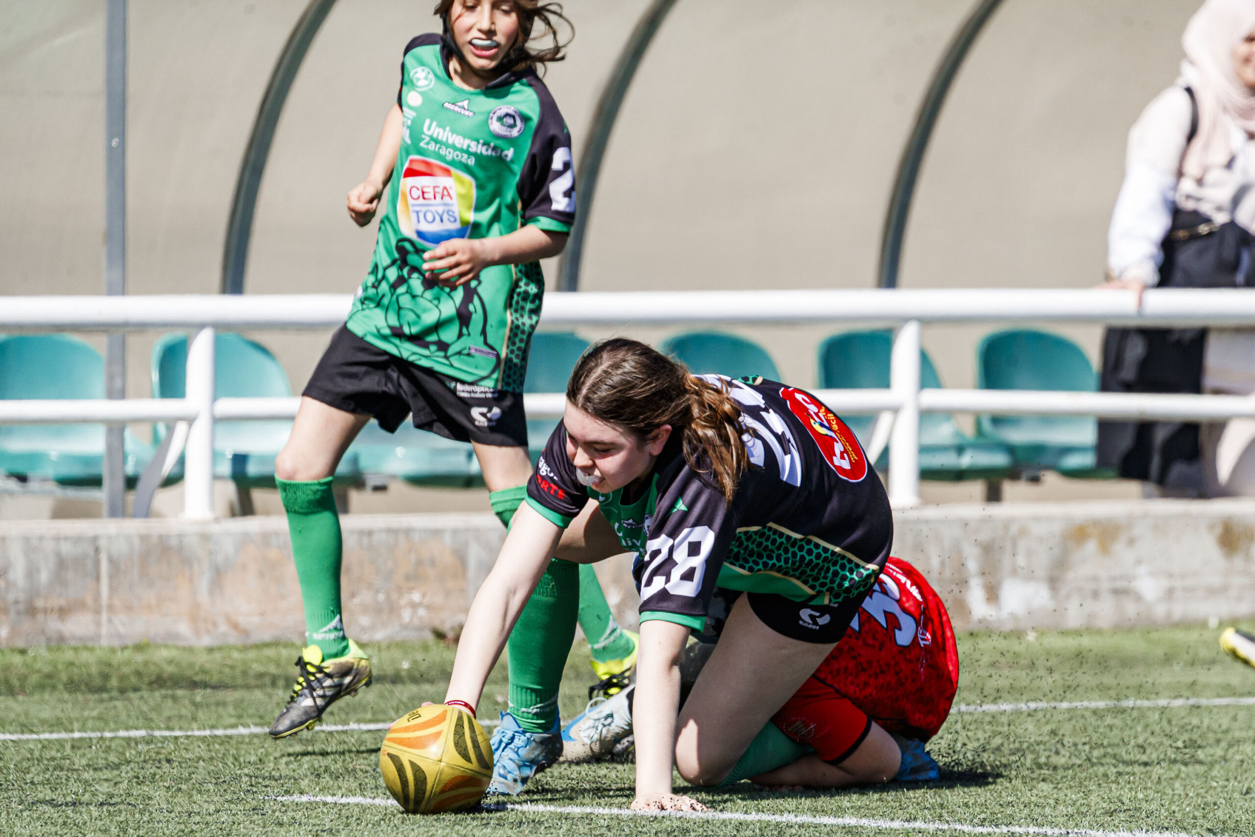 Jornada de escuelas de rugby para niños en Zaragoza