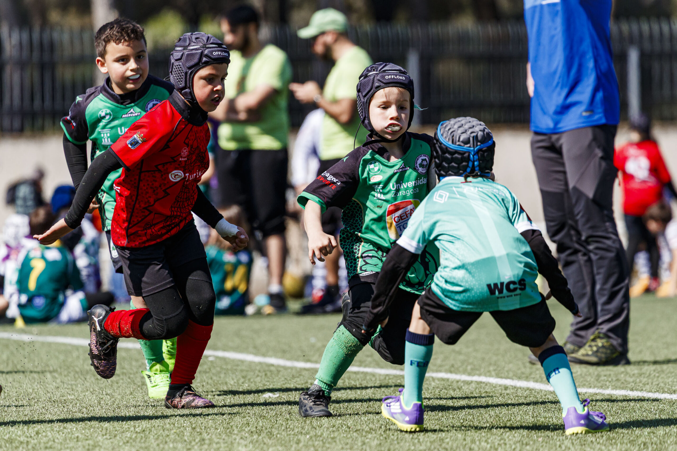 Jornada de escuelas de rugby para niños en Zaragoza