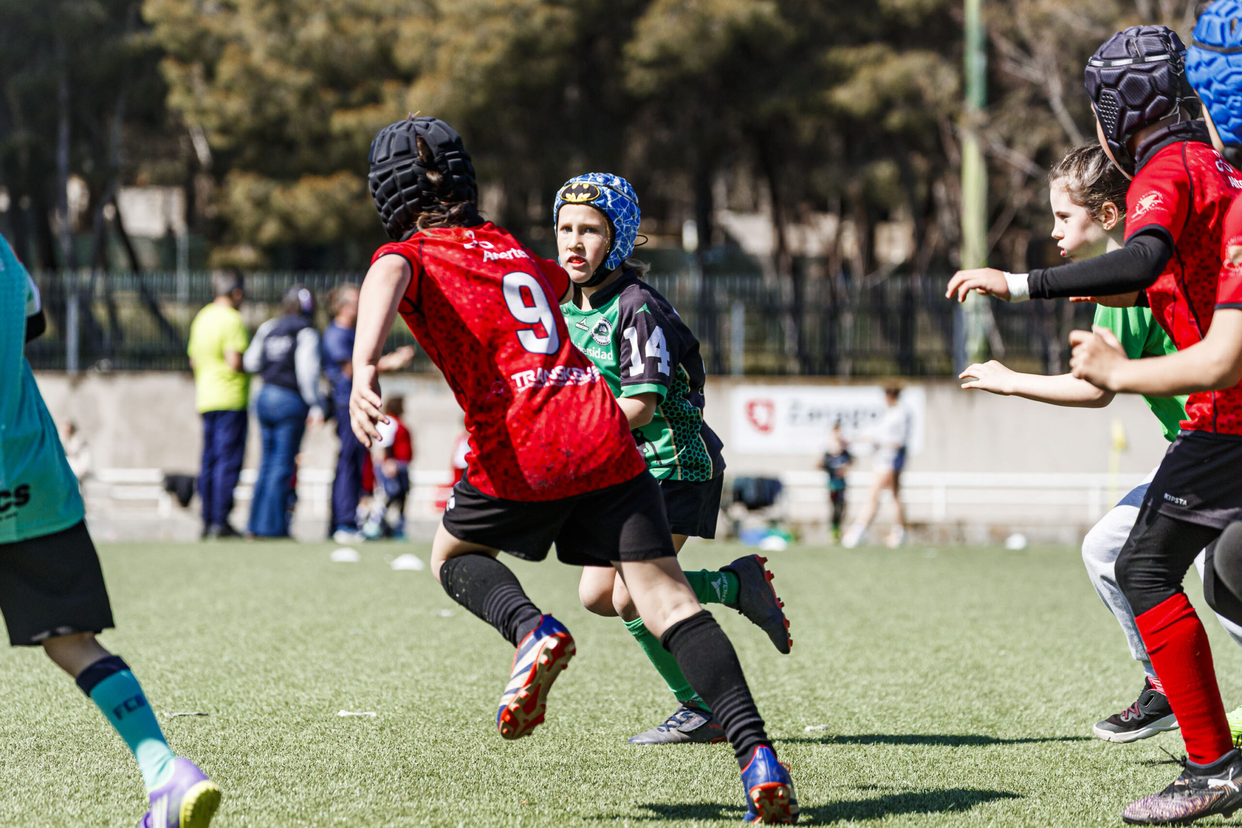 Jornada de escuelas de rugby para niños en Zaragoza