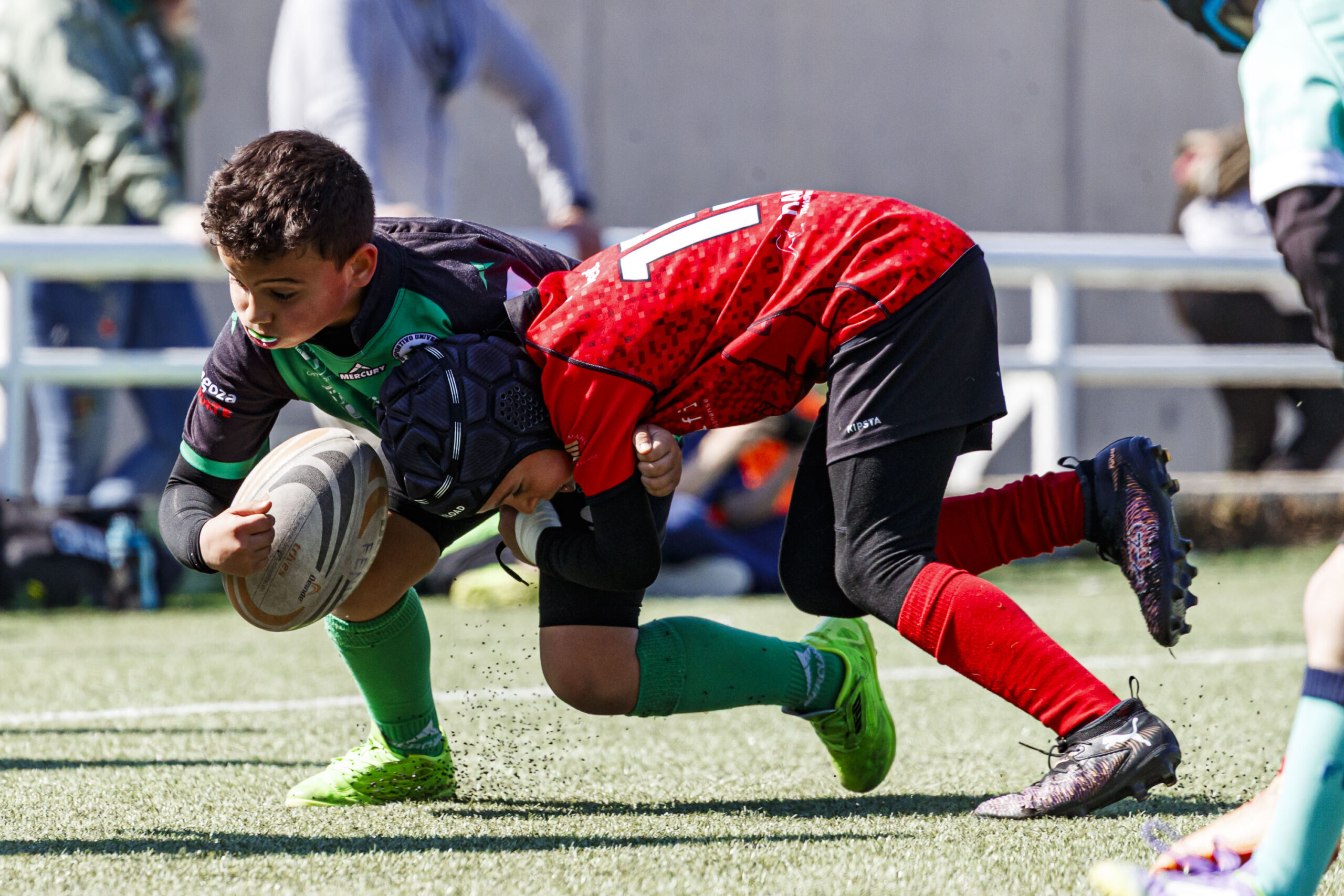 Jornada de escuelas de rugby para niños en Zaragoza