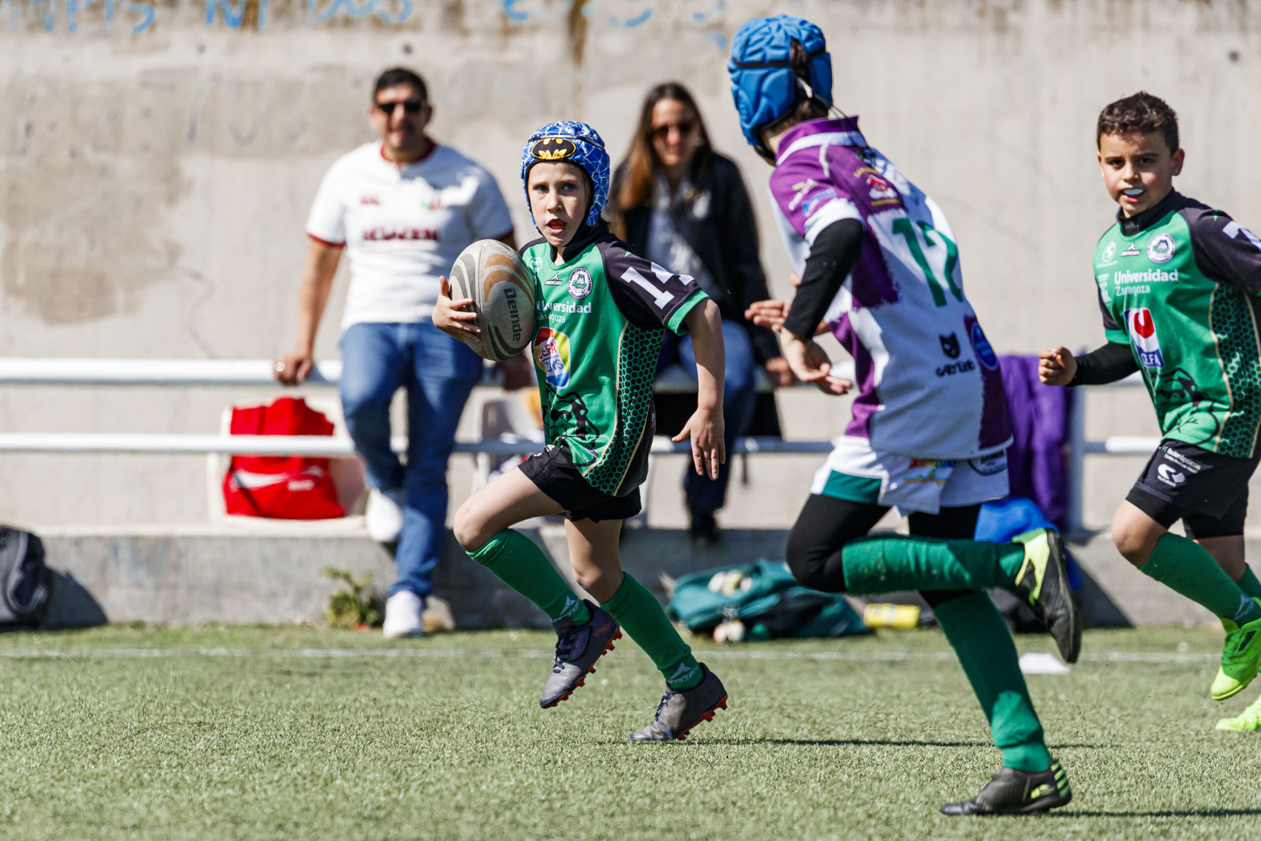 Jornada de escuelas de rugby para niños en Zaragoza