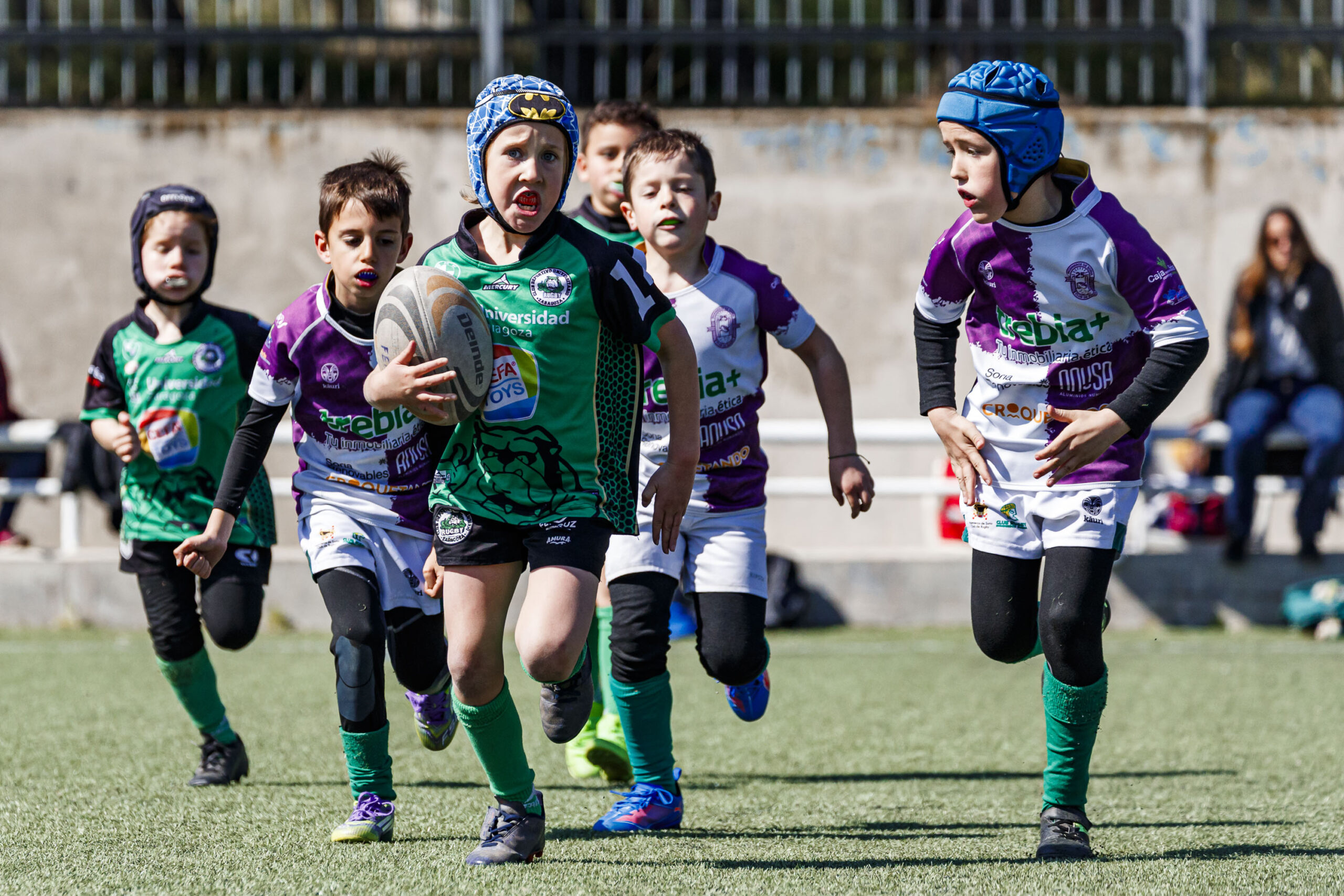 Jornada de escuelas de rugby para niños en Zaragoza