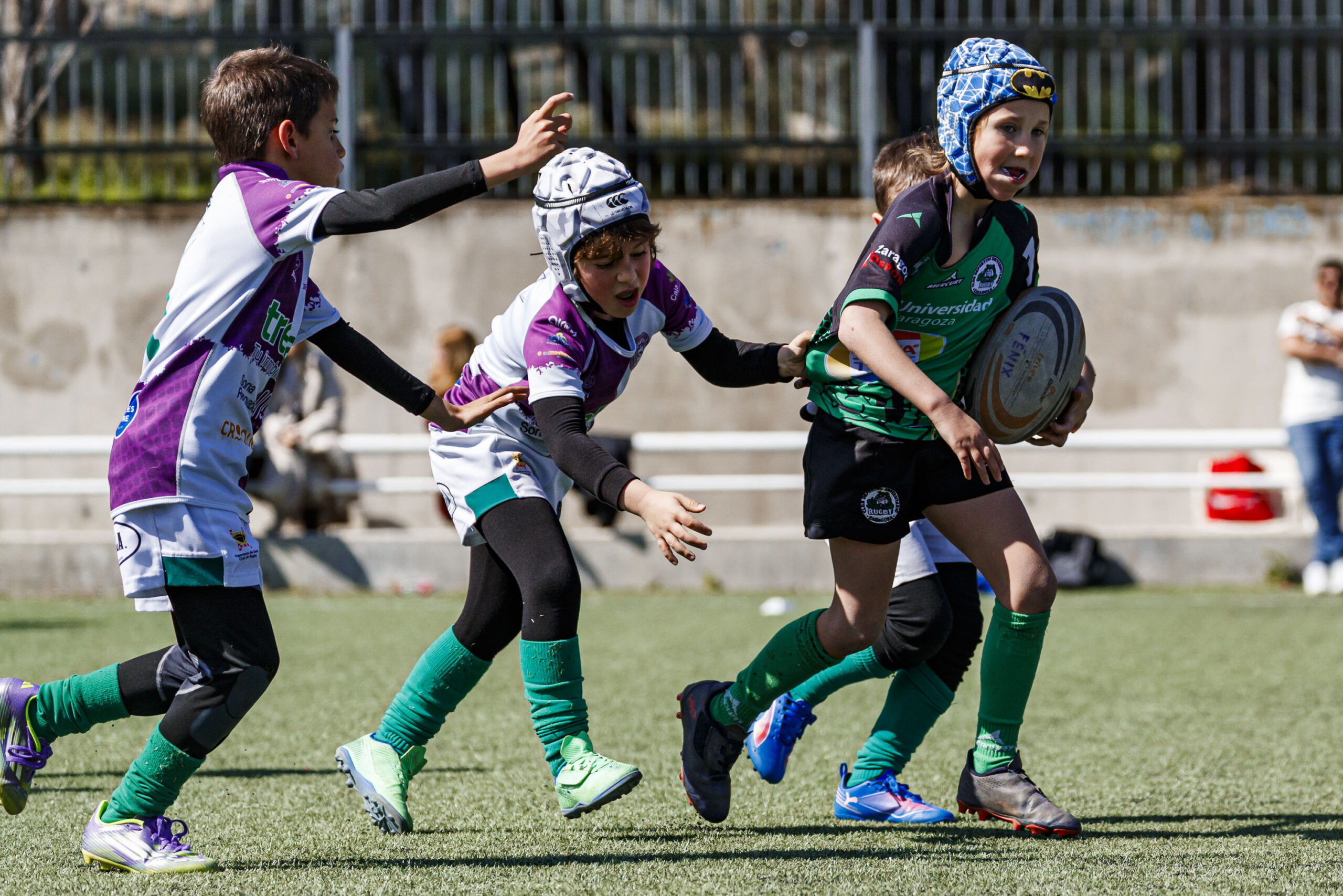 Jornada de escuelas de rugby para niños en Zaragoza