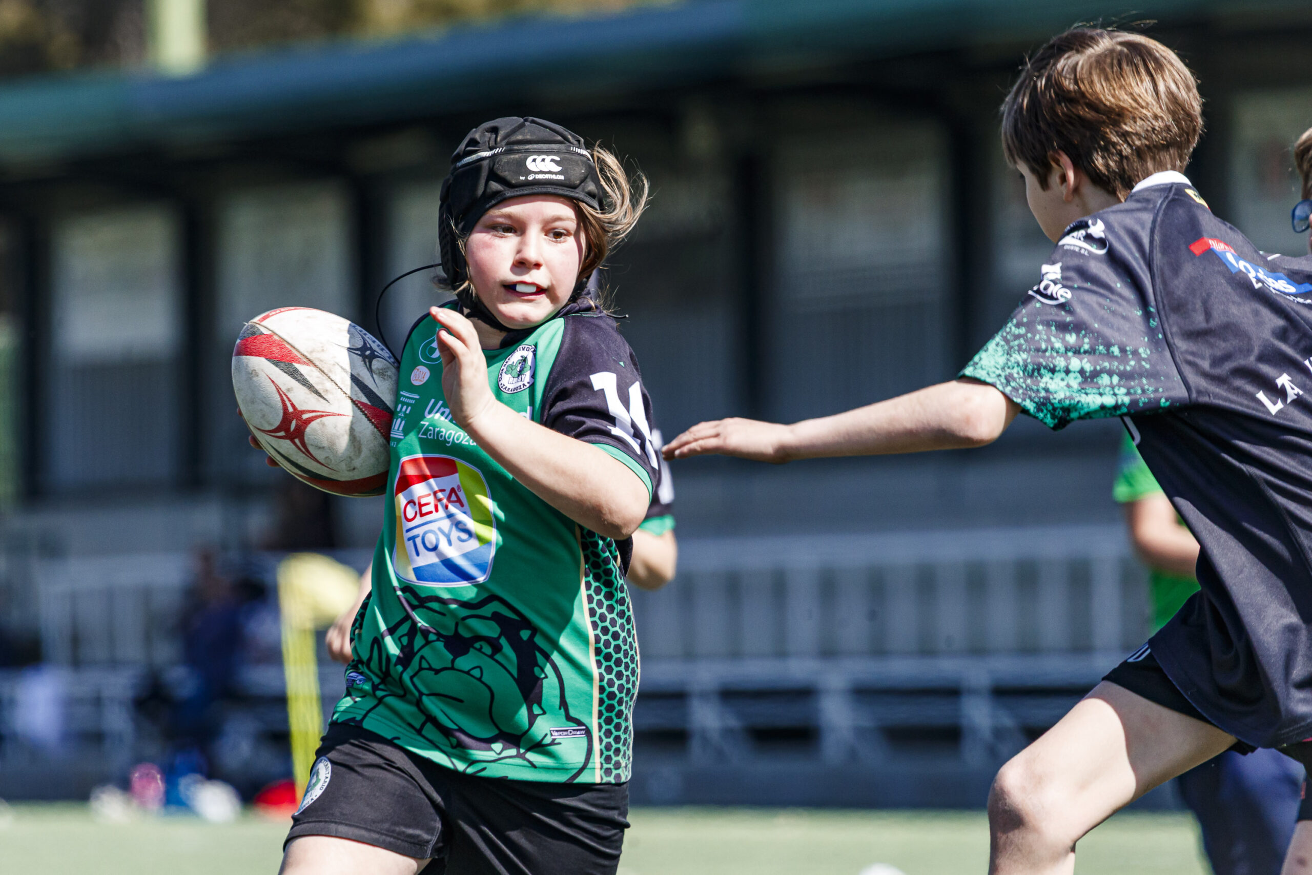 Jornada de escuelas de rugby para niños en Zaragoza