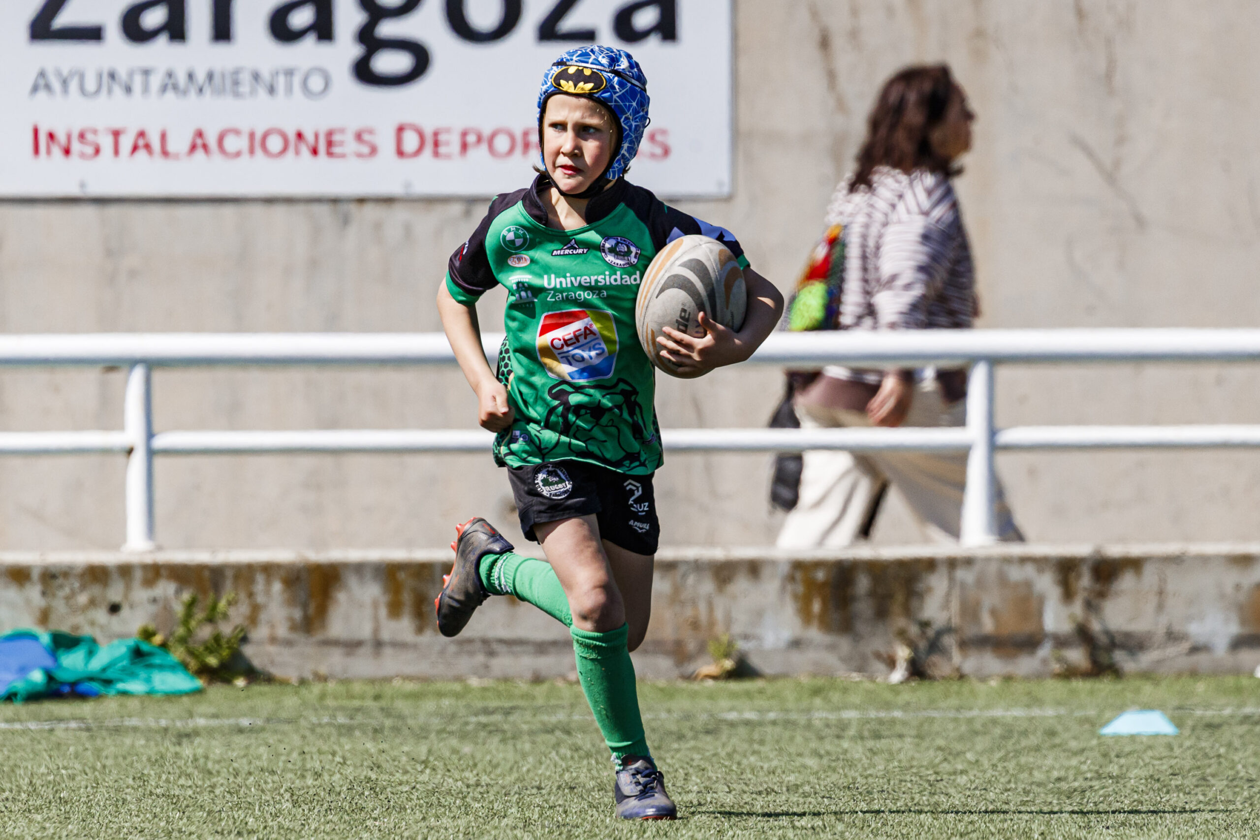 Jornada de escuelas de rugby para niños en Zaragoza