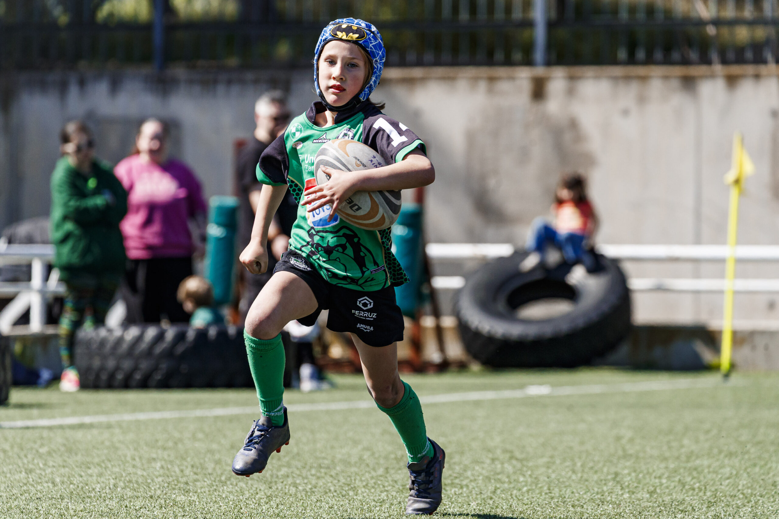 Jornada de escuelas de rugby para niños en Zaragoza