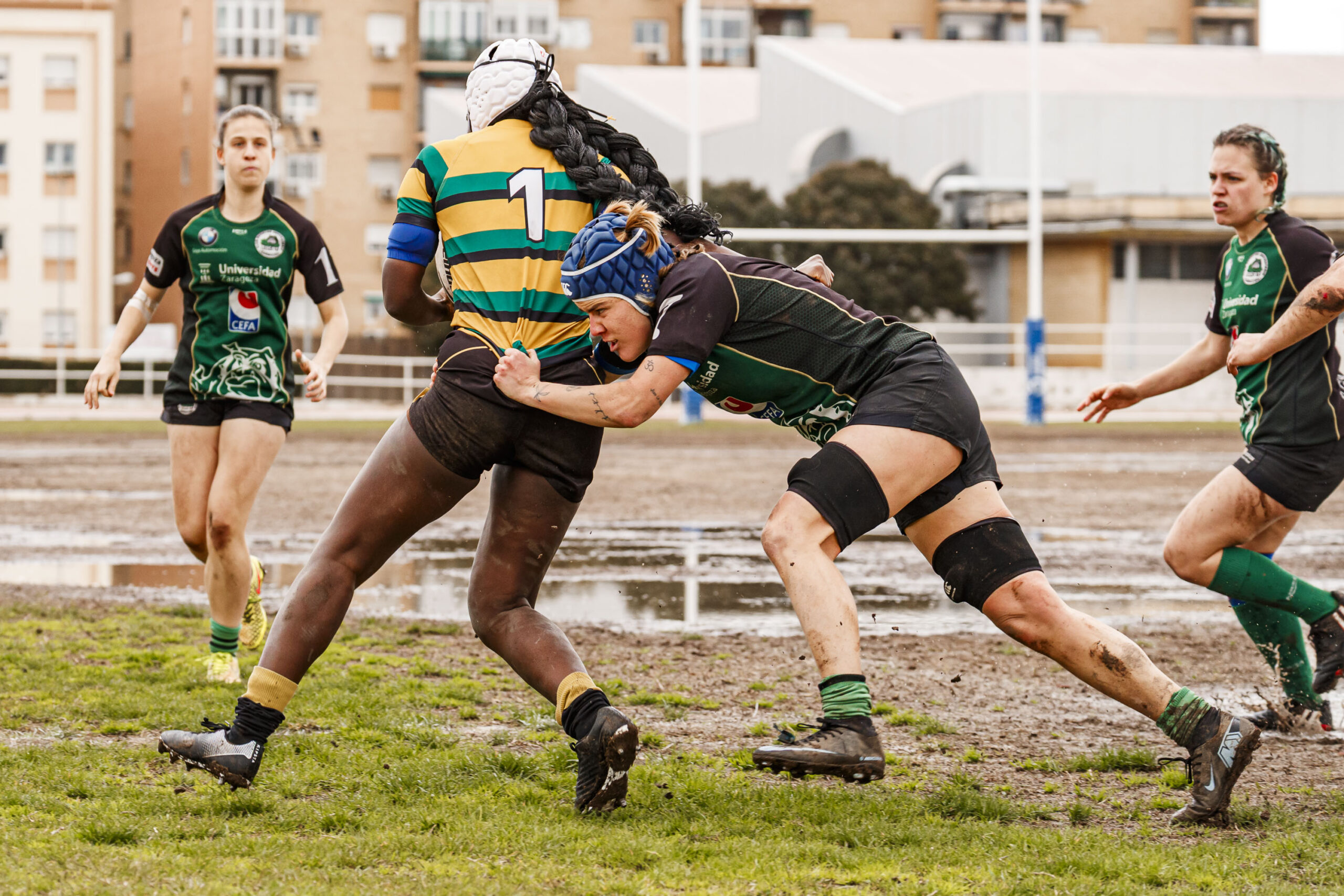 Imagenes correspondientes al partido de la jornada 9 de la DH Catalana de rugby femenino entre el CEFA Uniera y el INEF Lleida en el José Manuel J. Boix